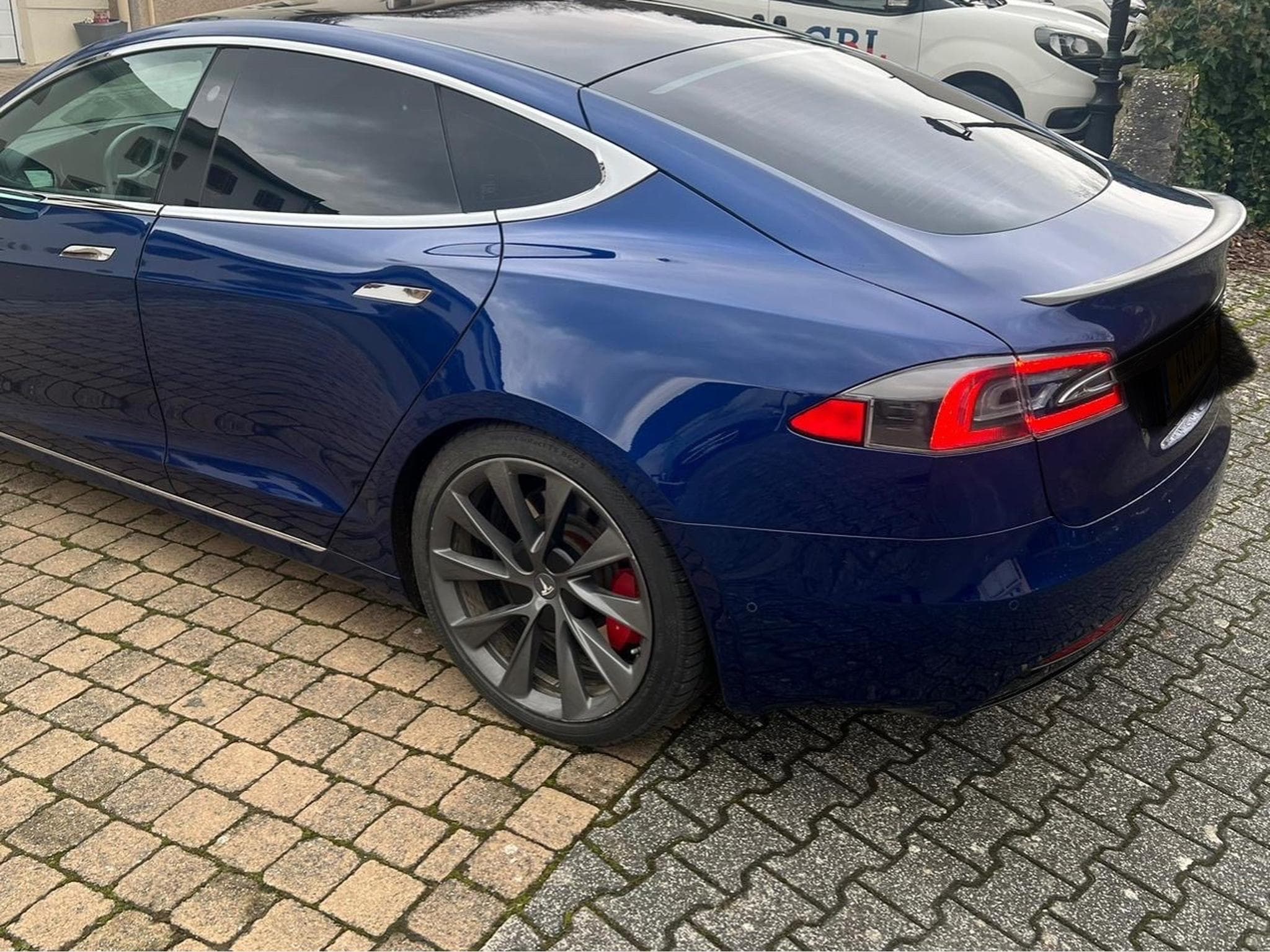 Tesla Model S Model S (2020) - Photo 7