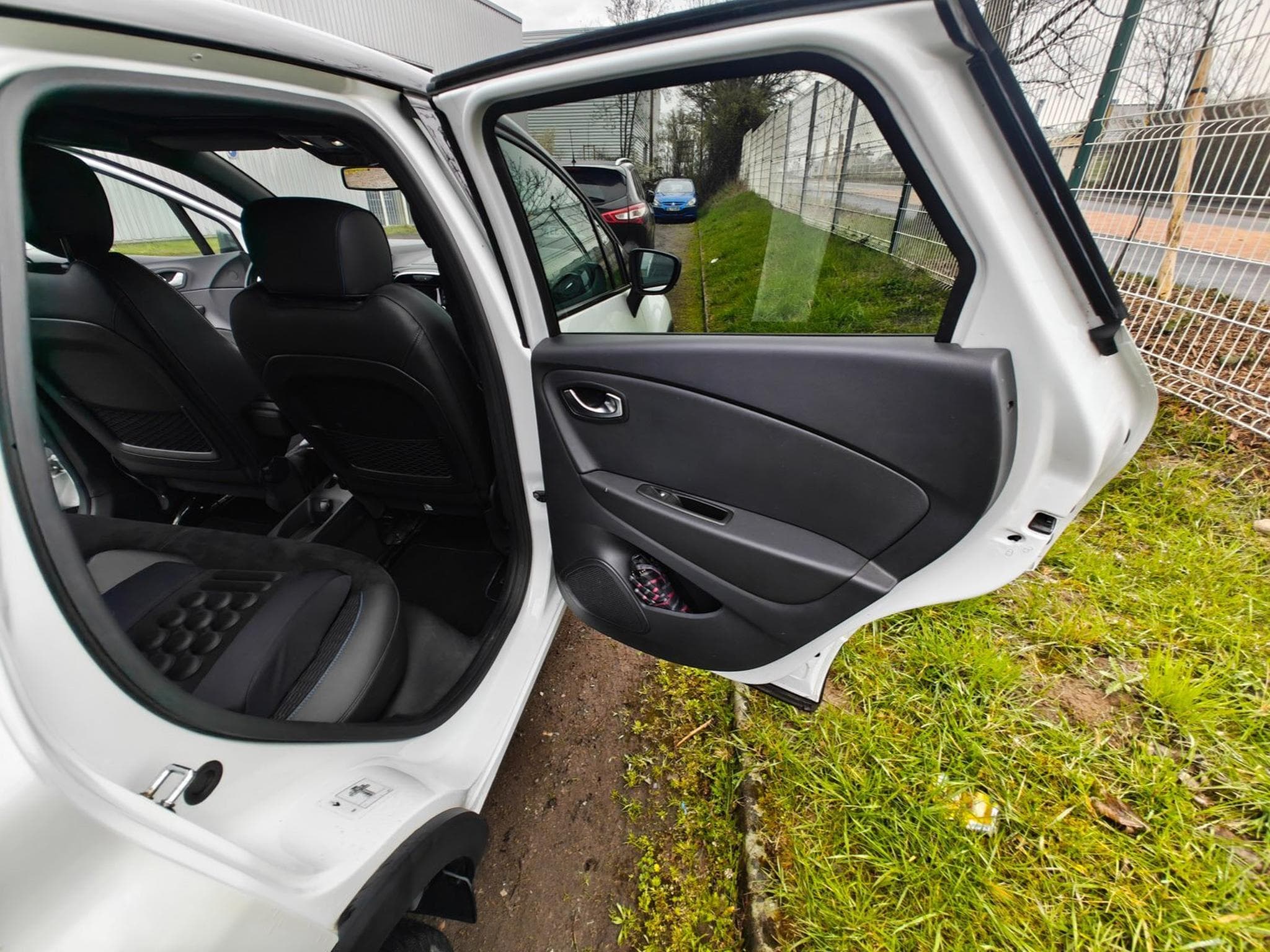 Renault Captur S-Edition (2018) - Photo 15