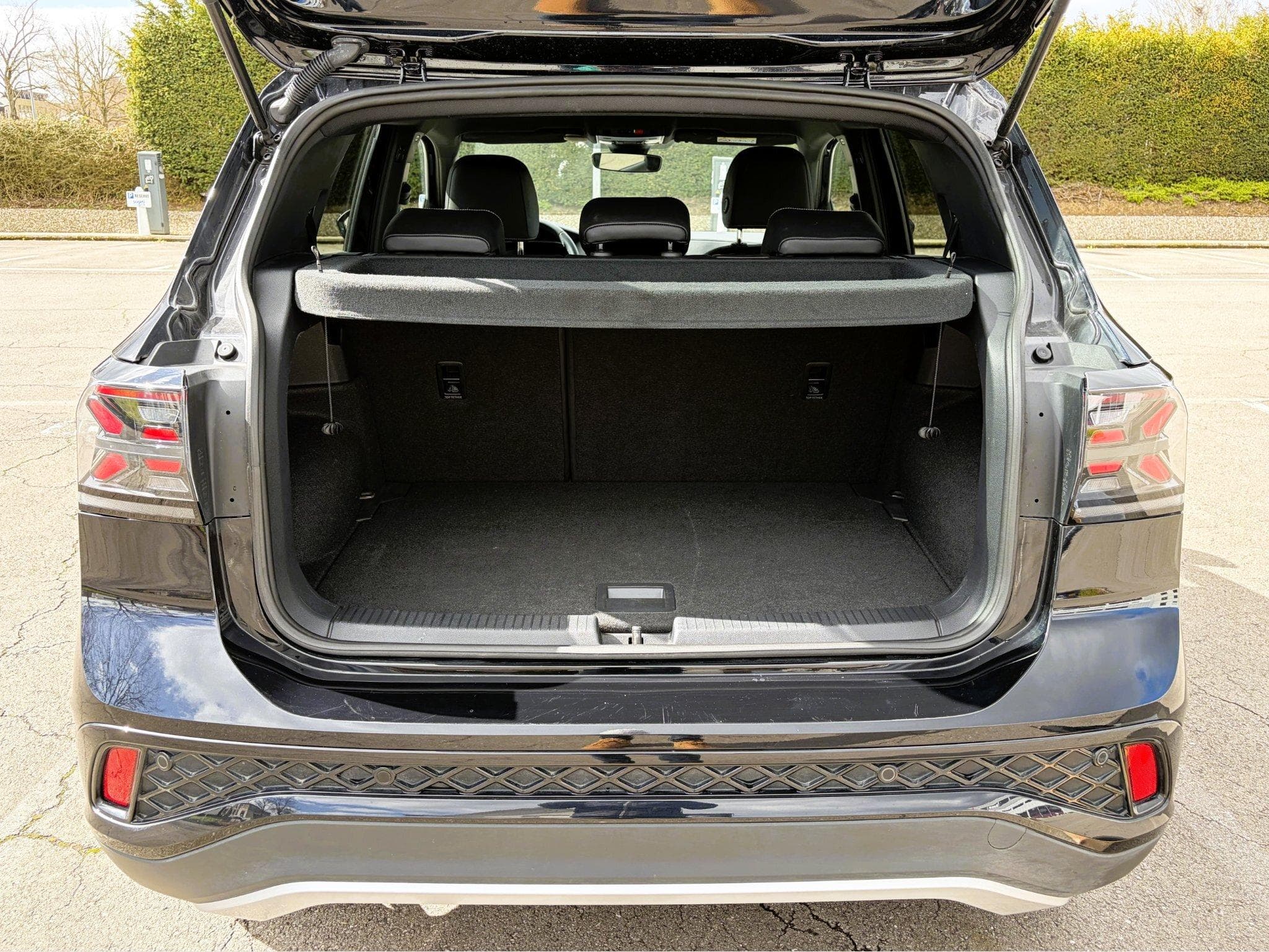 VW T-Cross 1.5 TSI DSG R-Line (2024) - Photo 5