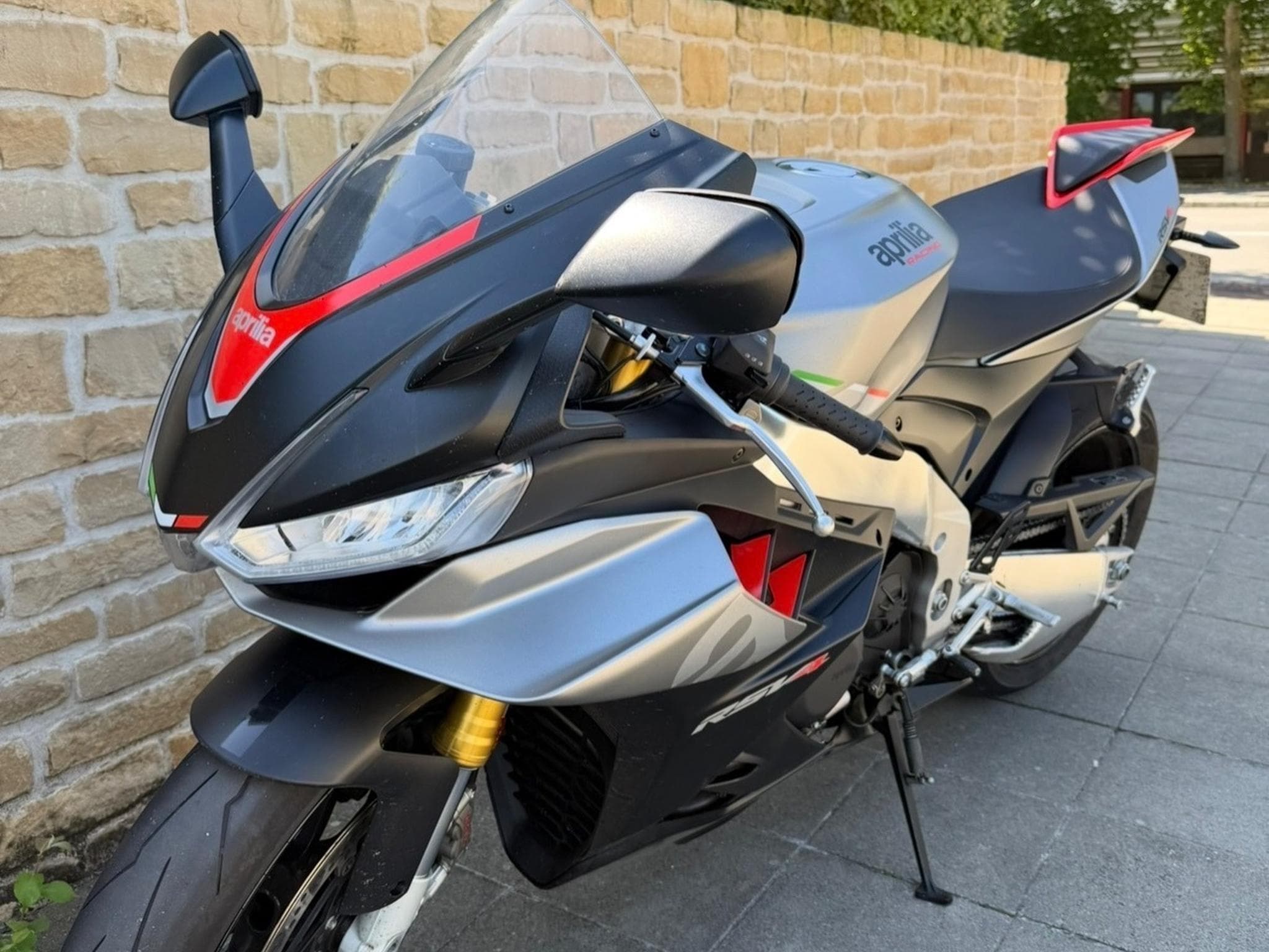 Aprilia RSV4 (2021) - Foto 1