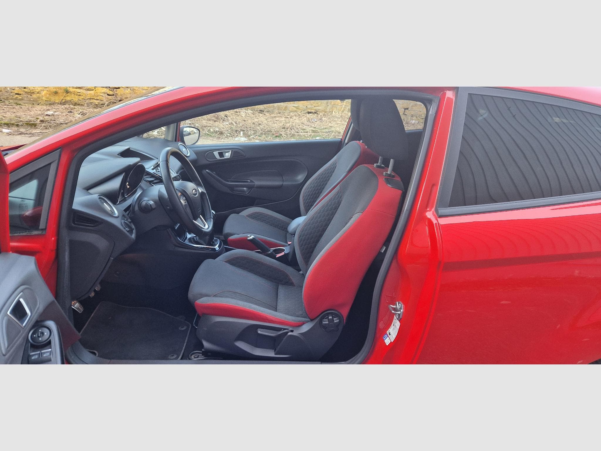 Ford Fiesta VI ph.2 ST Line 1.5 tdci 95ch (2016) - Foto 7