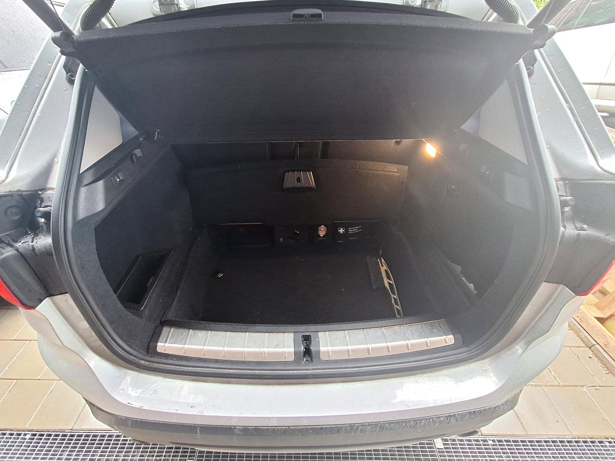 BMW X1 Sportline (2018) - Photo 9