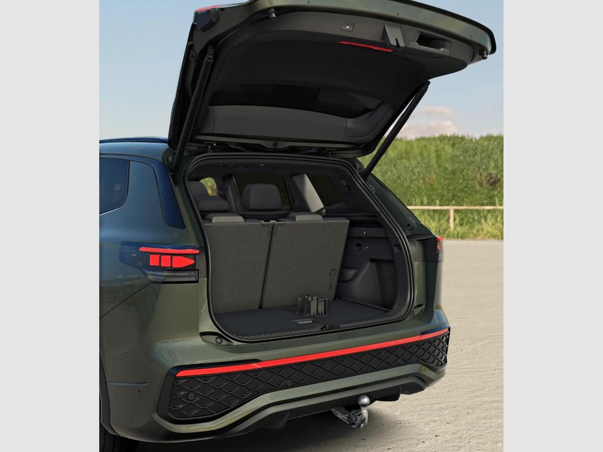 VW Tayron R-Line 2.0 TDI 7-Gang-DSG 4MOTION (2025) - Foto 4