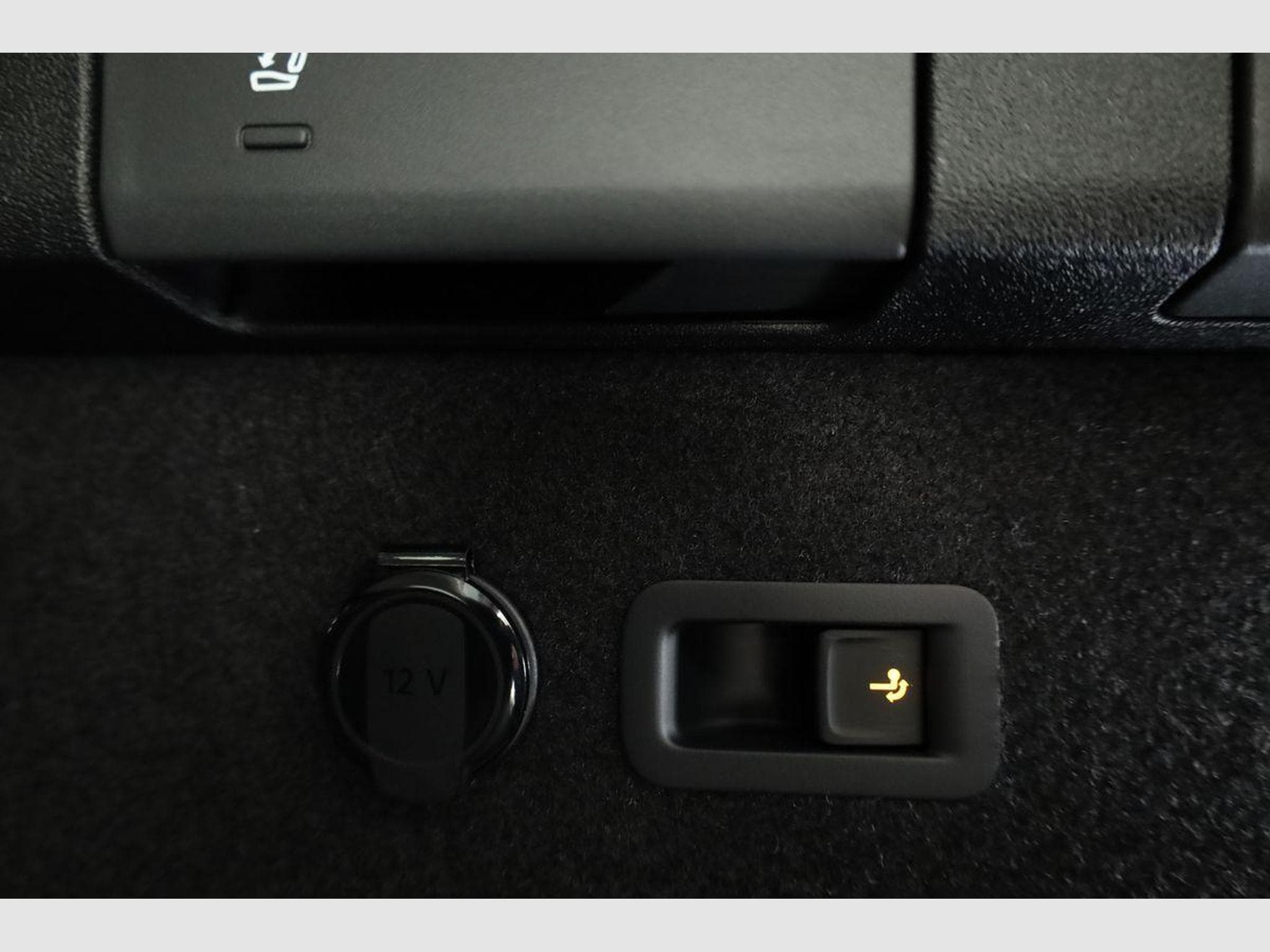 VW Tayron 1.5 TSI eHybrid 150 kW Life (2025) - Foto 13