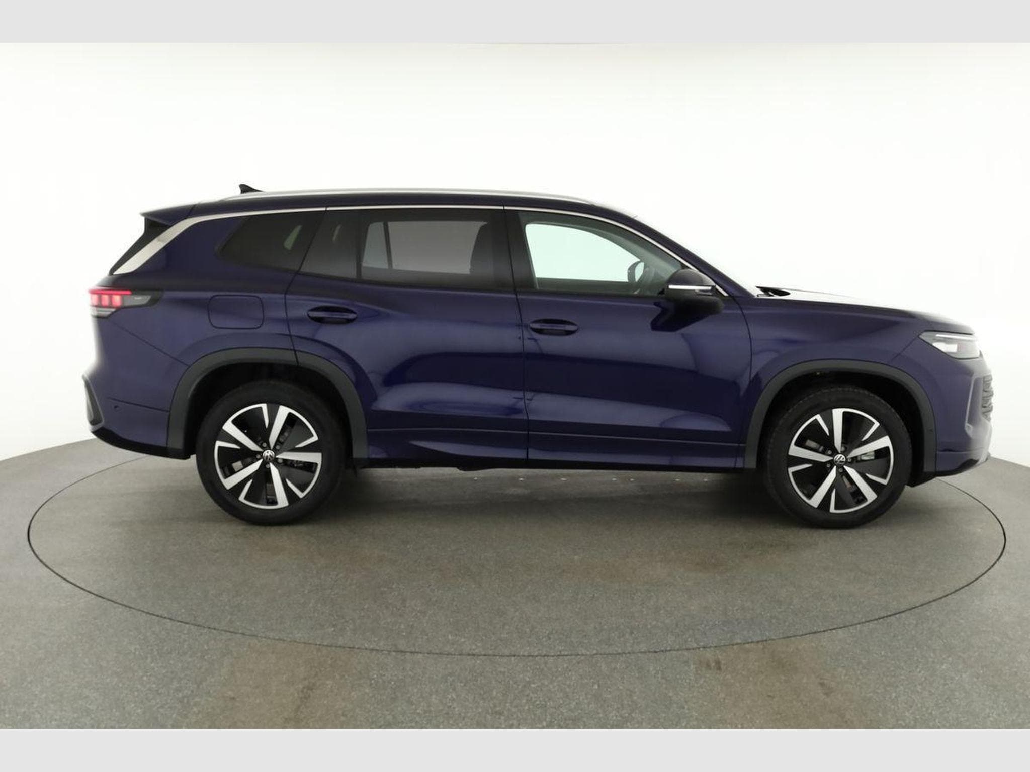 VW Tayron 1.5 TSI eHybrid 150 kW Life (2025) - Foto 22