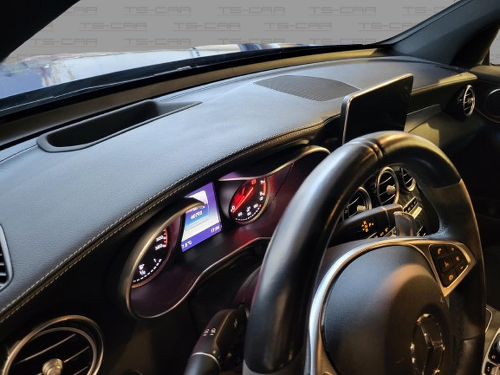 Mercedes GLC 63 AMG Coupé AMG 63 S 4 Matic 510 cv (2018) - Photo 8