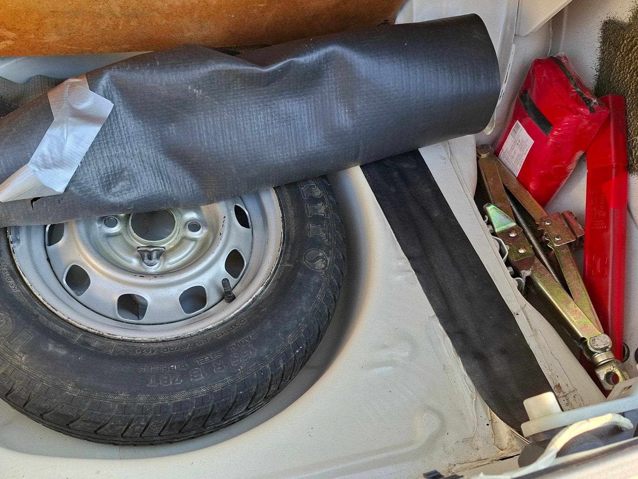 Toyota Corolla Mk 3 (1980) - Photo 11