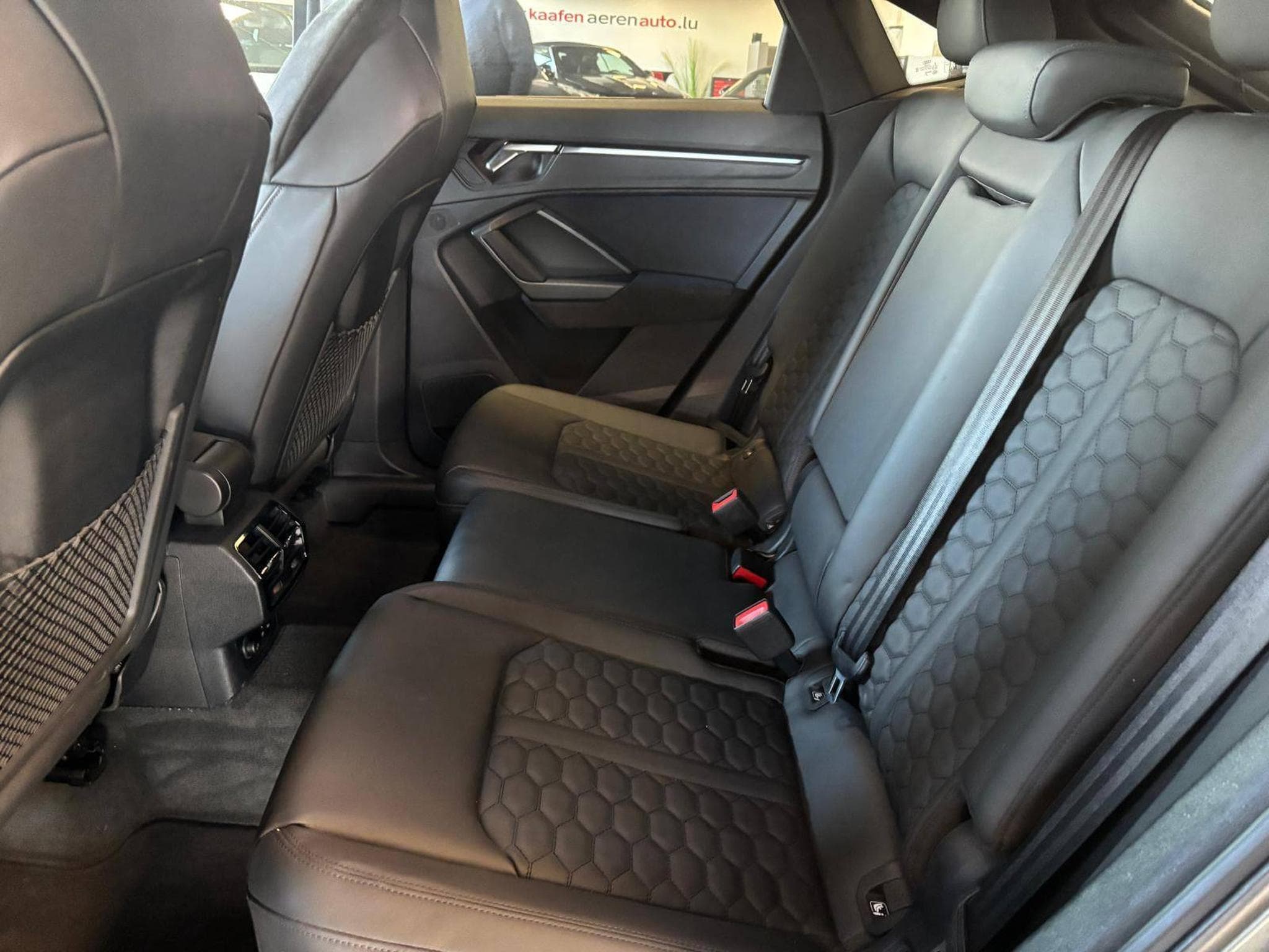 Audi RSQ3 Sportback (2022) - Foto 16