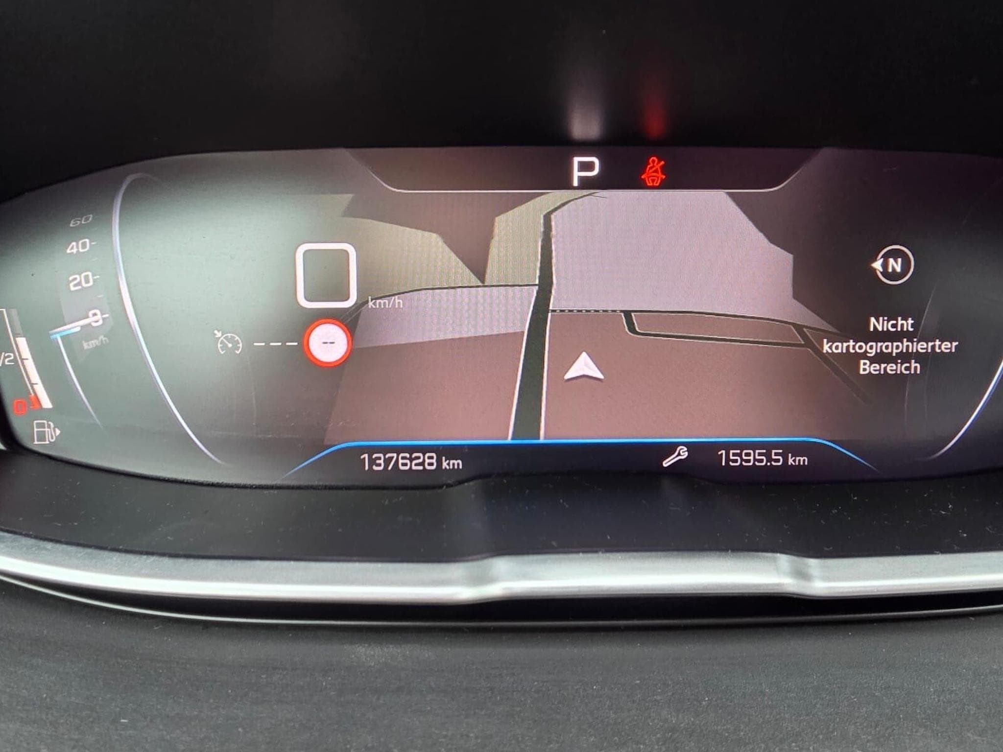 Peugeot 3008 1.5 D Automatique (2022) - Photo 11