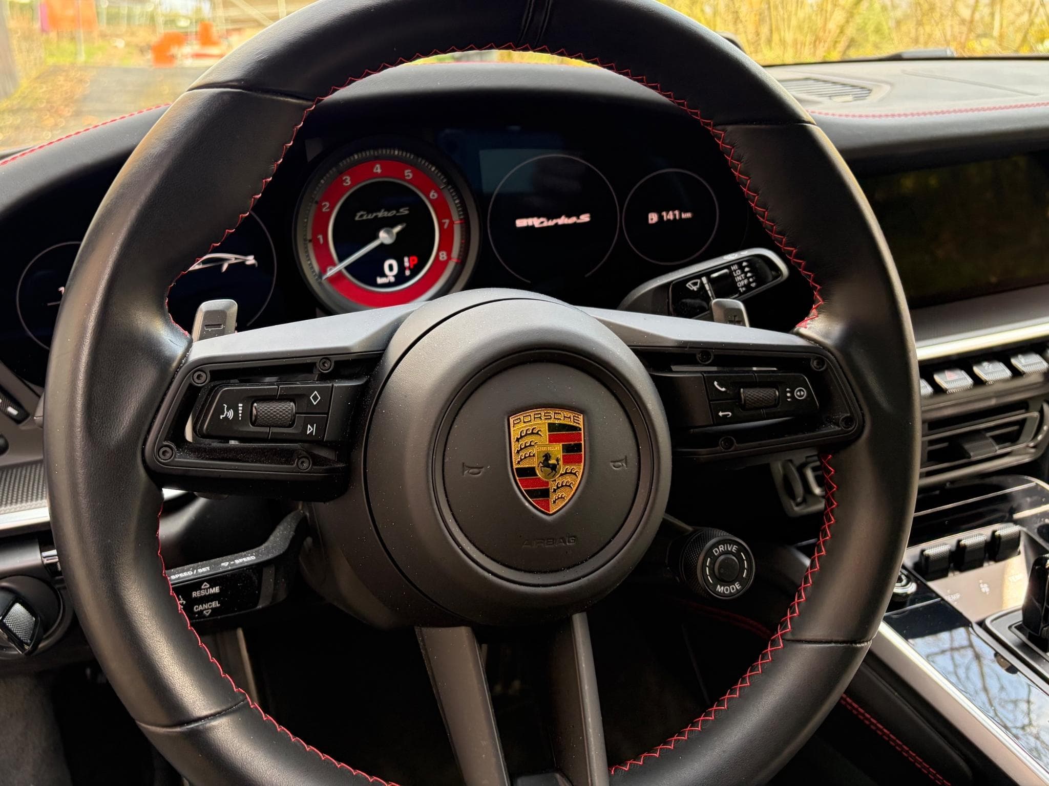 Porsche 911 Turbo S (2012) - Photo 12