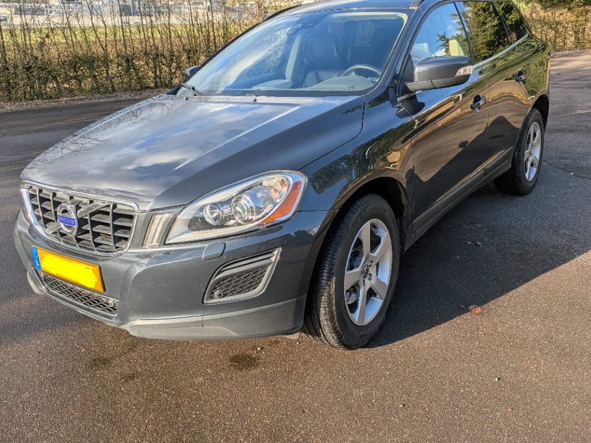 Volvo XC60 D5 (2010) - Photo 1
