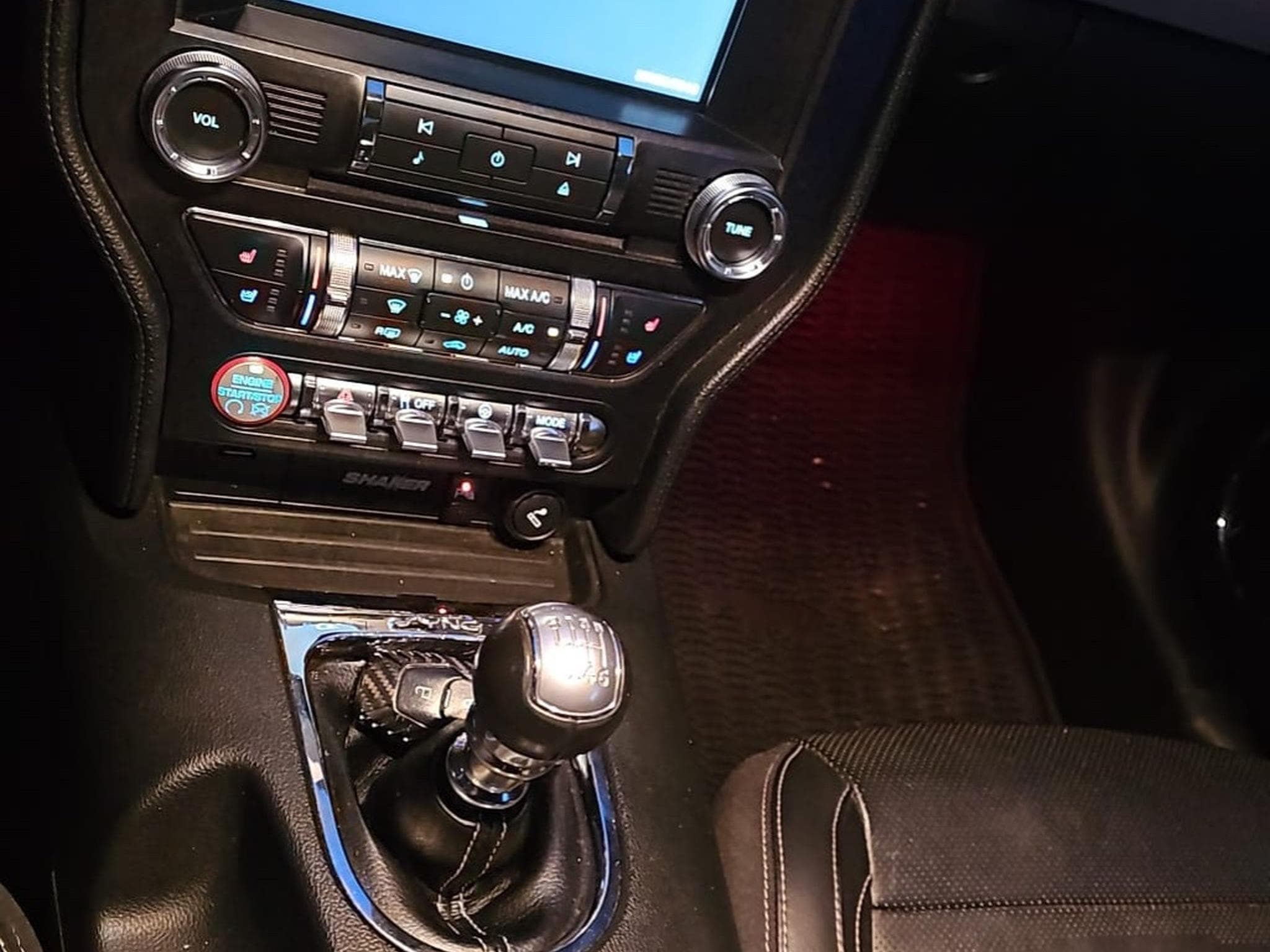 Ford Mustang GT (2018) - Photo 6