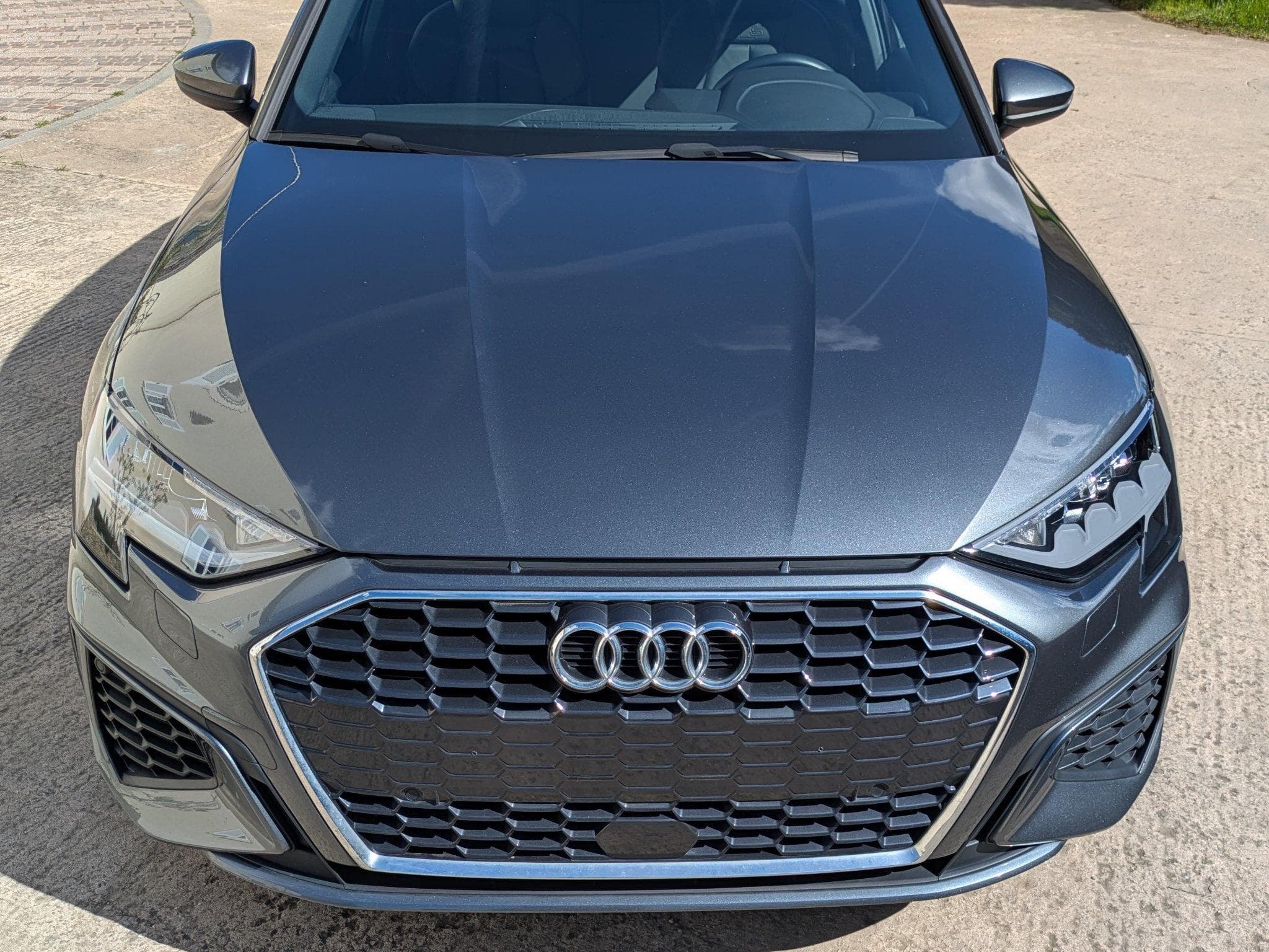 Audi A3 Sportback 35 TDI S-Line (2023) - Photo 2