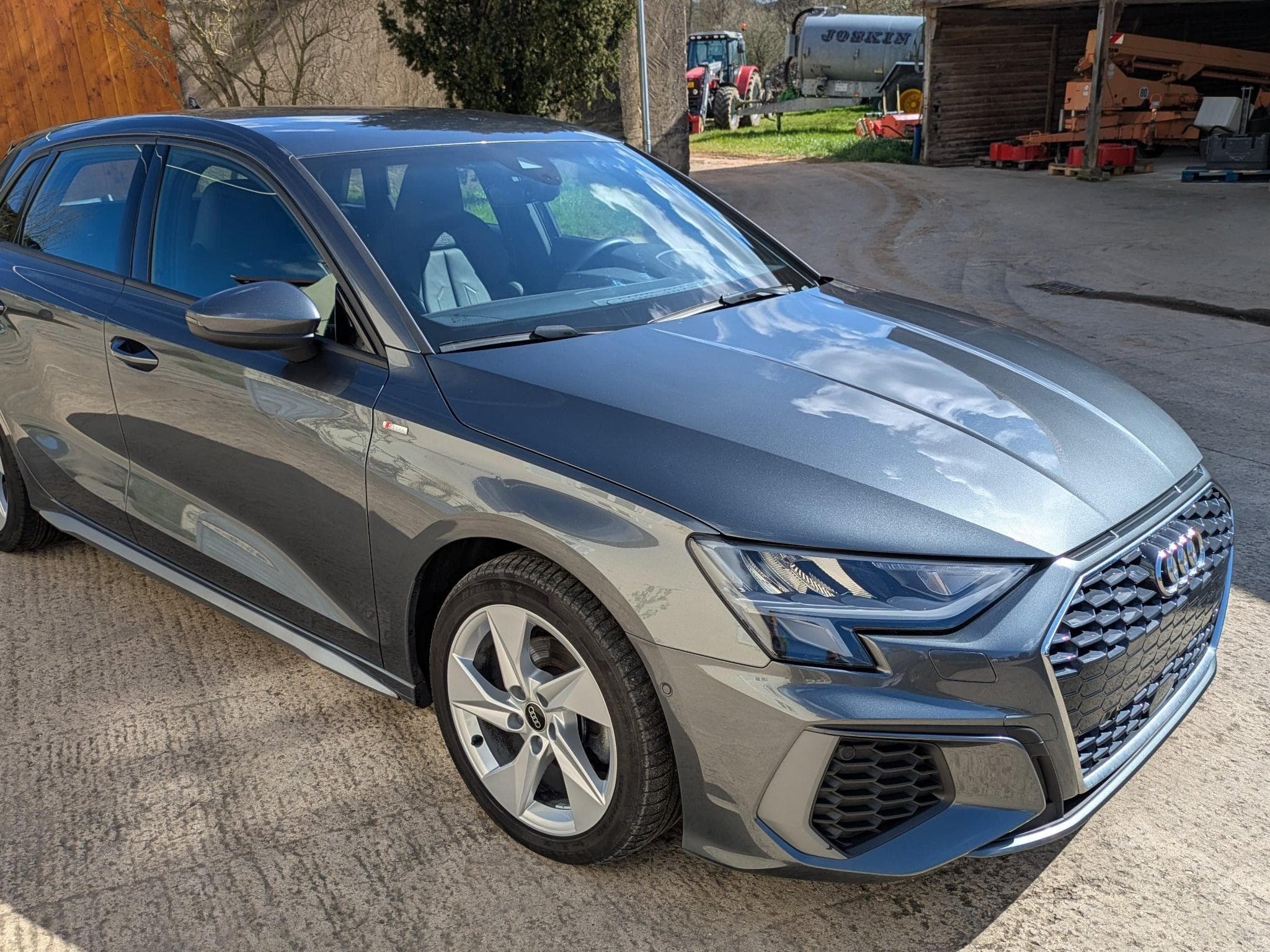 Audi A3 Sportback 35 TDI S-Line (2023) - Photo 3