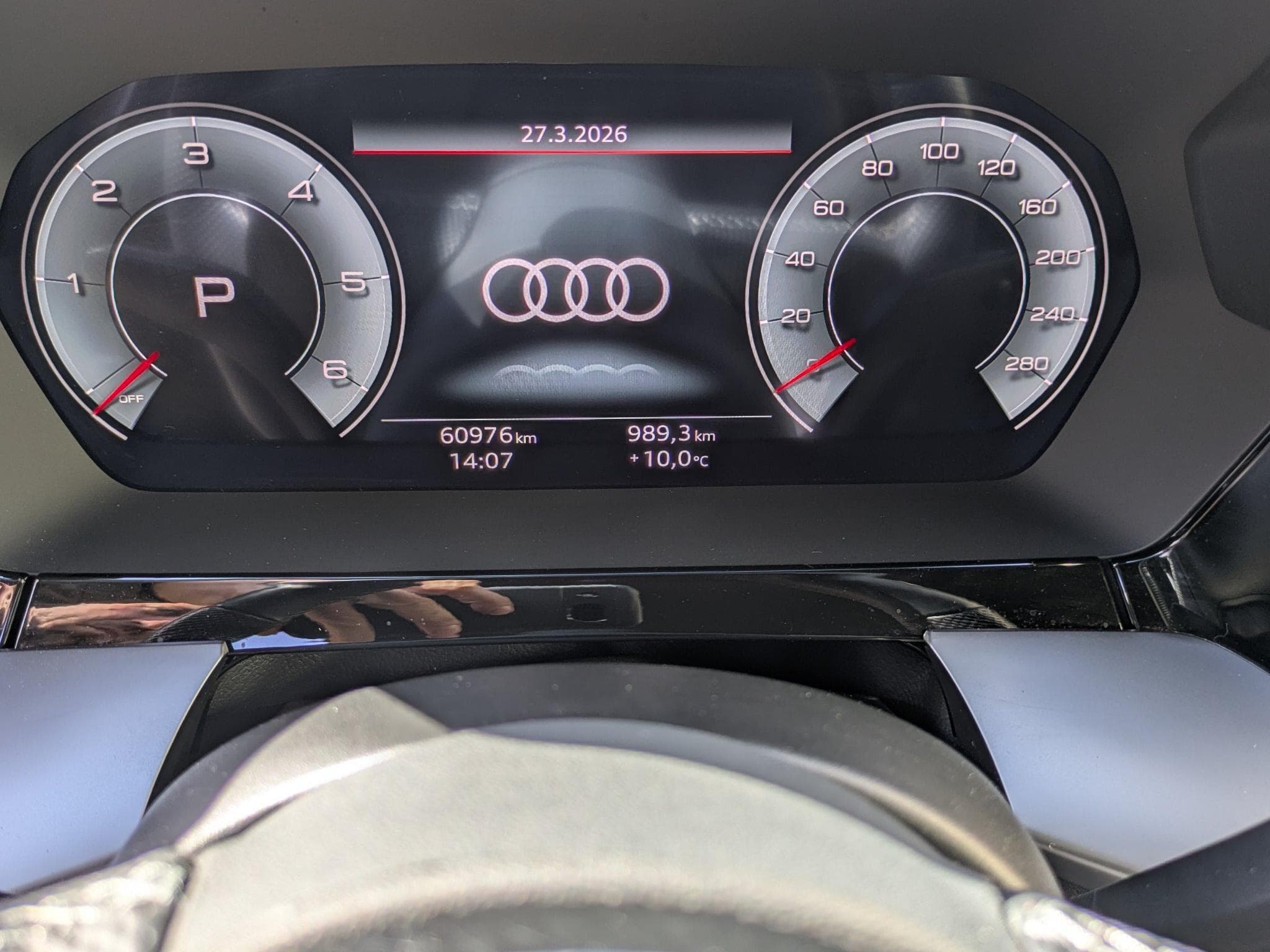 Audi A3 Sportback 35 TDI S-Line (2023) - Photo 9