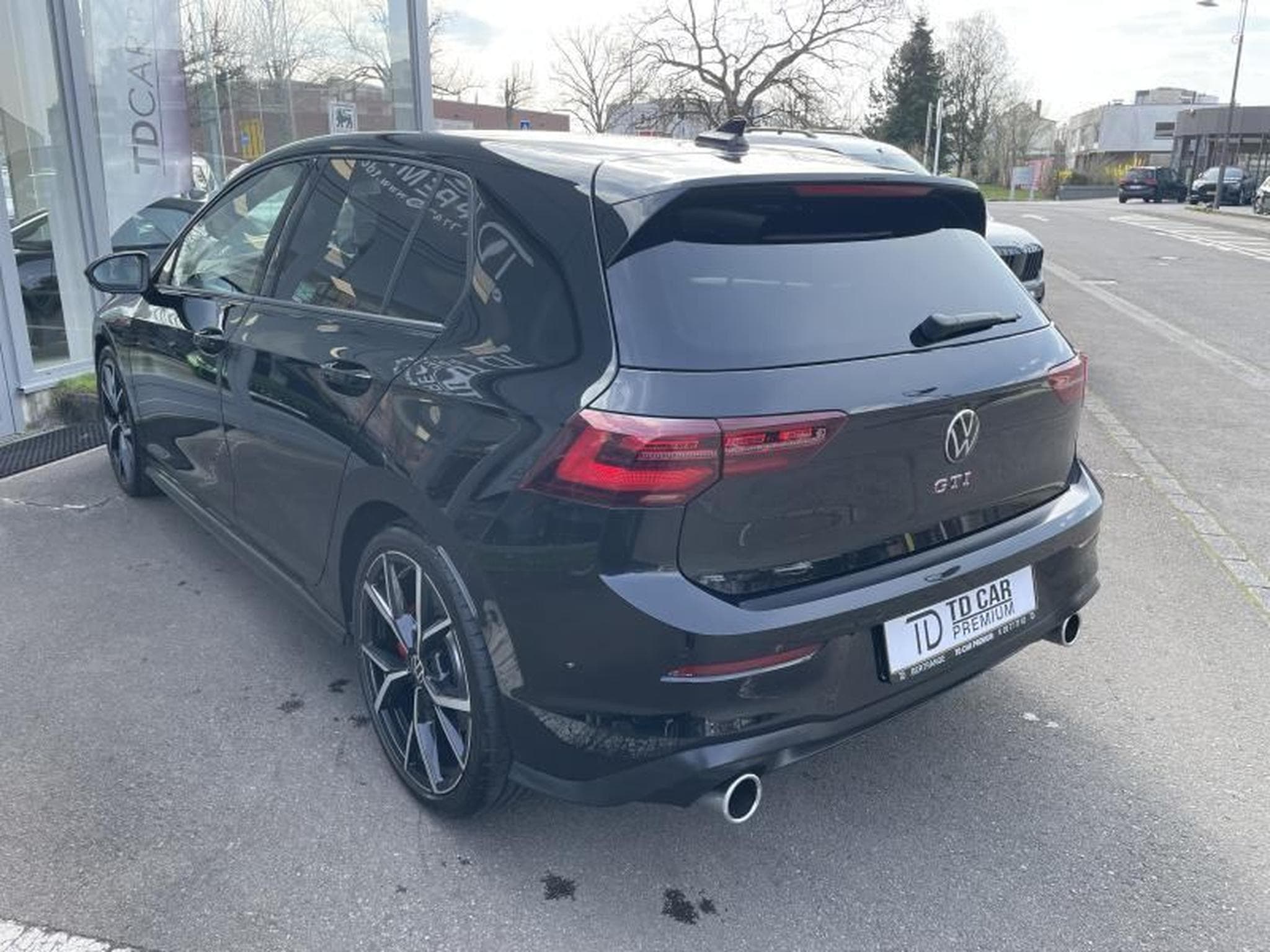 VW Golf 8 GTI 2.0 TSI DSG7 (2024) - Photo 14