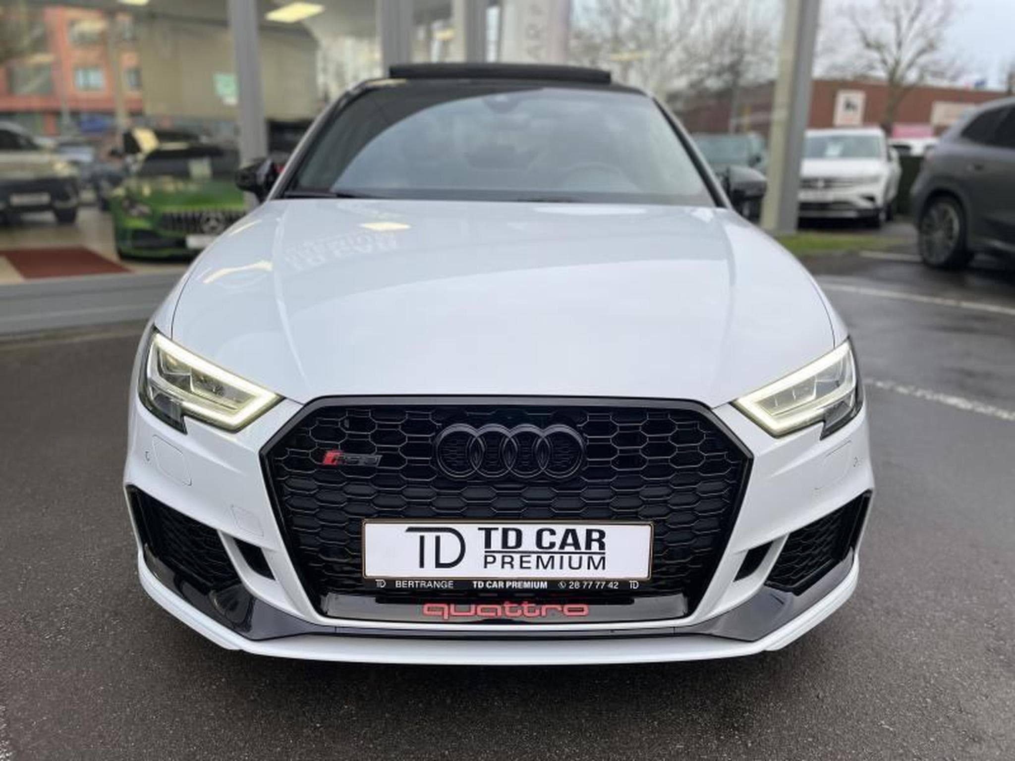 Audi RS3 Sportback 2.5 TFSI Quattro S-Tronic (2020) - Foto 2