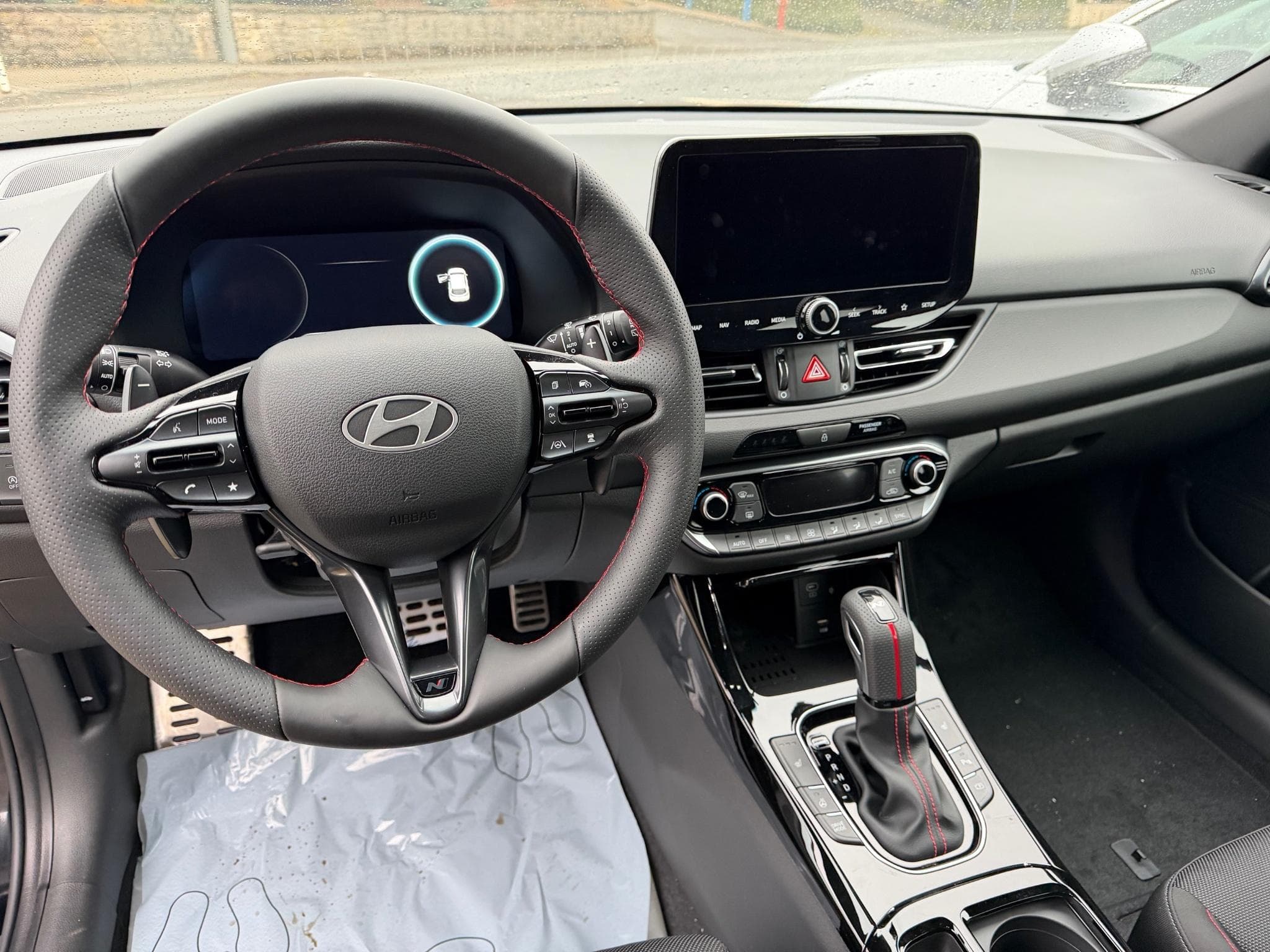 Hyundai i30 N-Line 1.5 T-GDI mHEV DCT (2025) - Photo 11