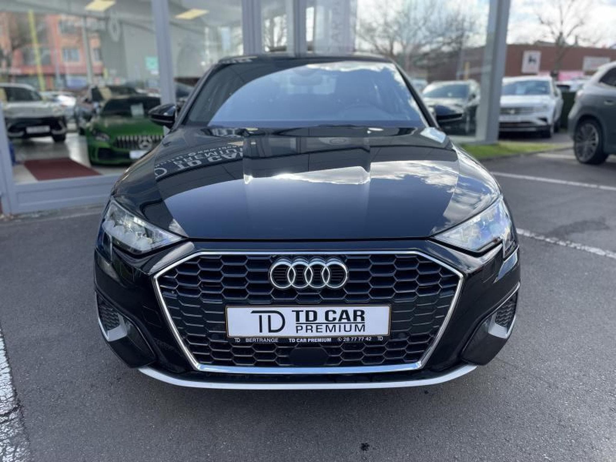 Audi A3 Limousine 30 TFSI S-Tronic (2022) - Foto 2