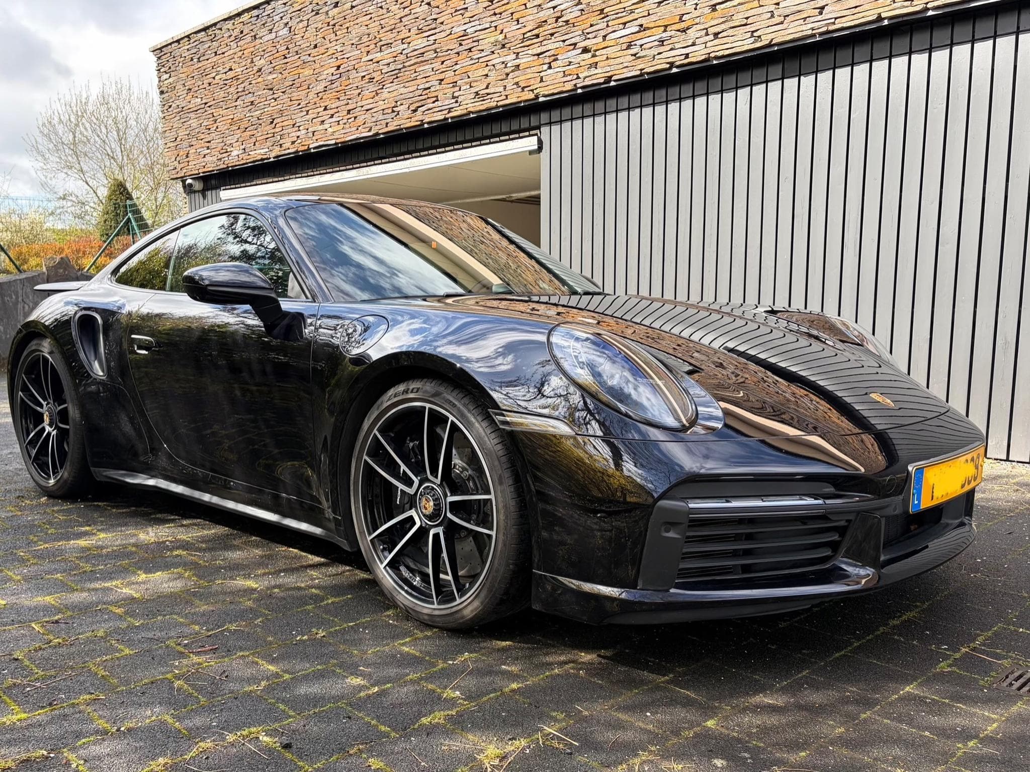 Porsche 911 Turbo S (2021) - Foto 2