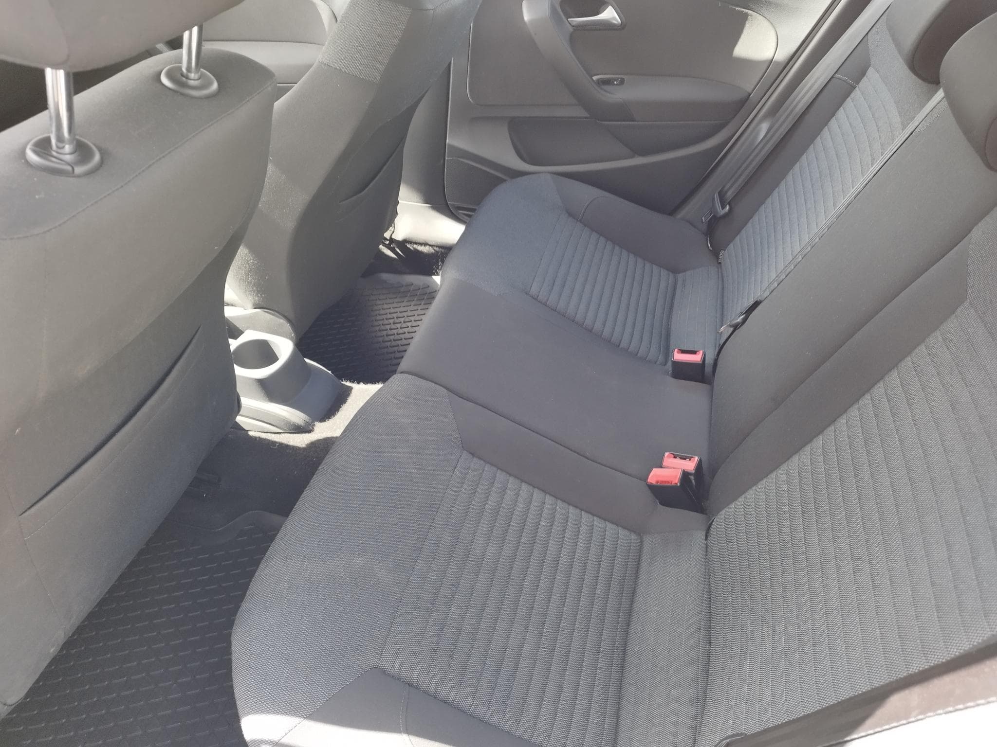 VW Polo 1.2 tsi 90 DSG7 LIFE (2012) - Foto 11