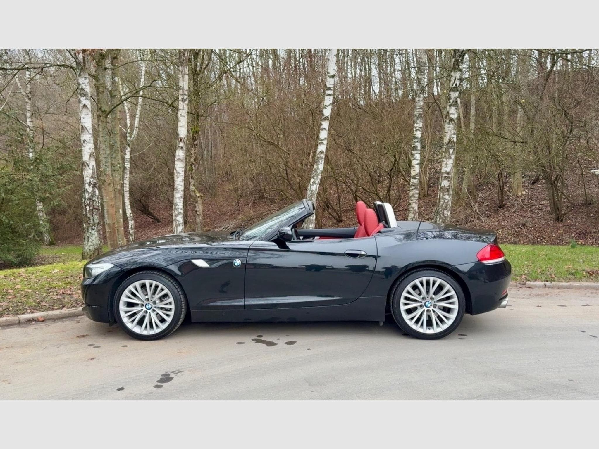 BMW Z4 3.0 Automatique (2010) - Photo 4