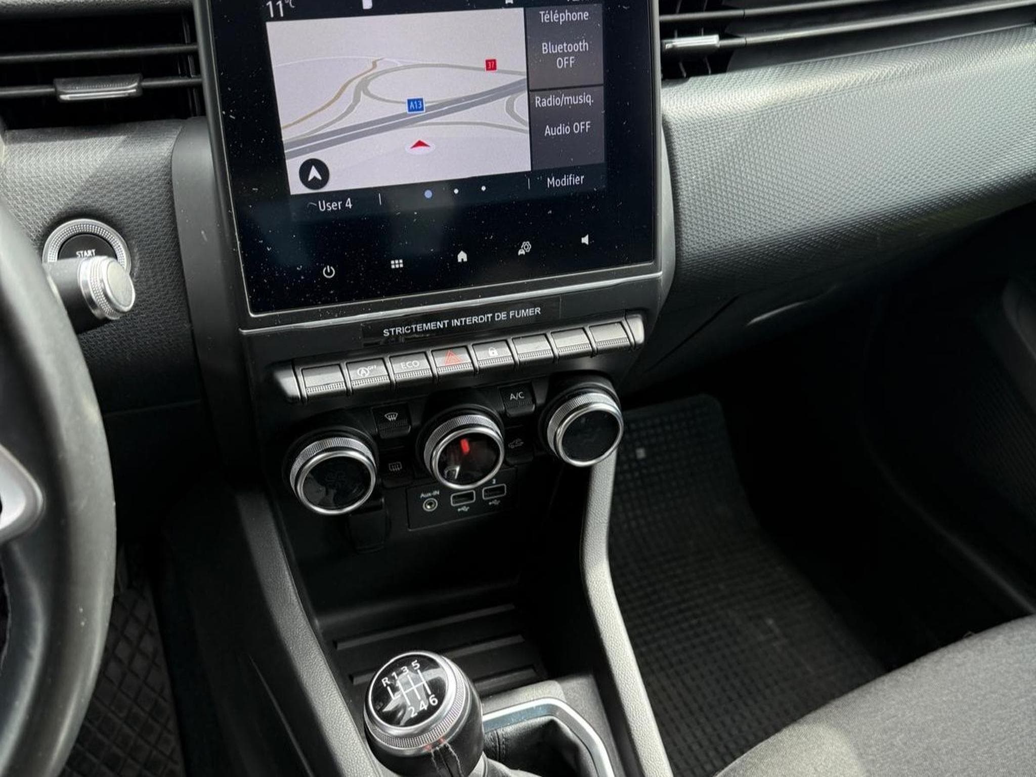 Renault Clio (2020) - Photo 3