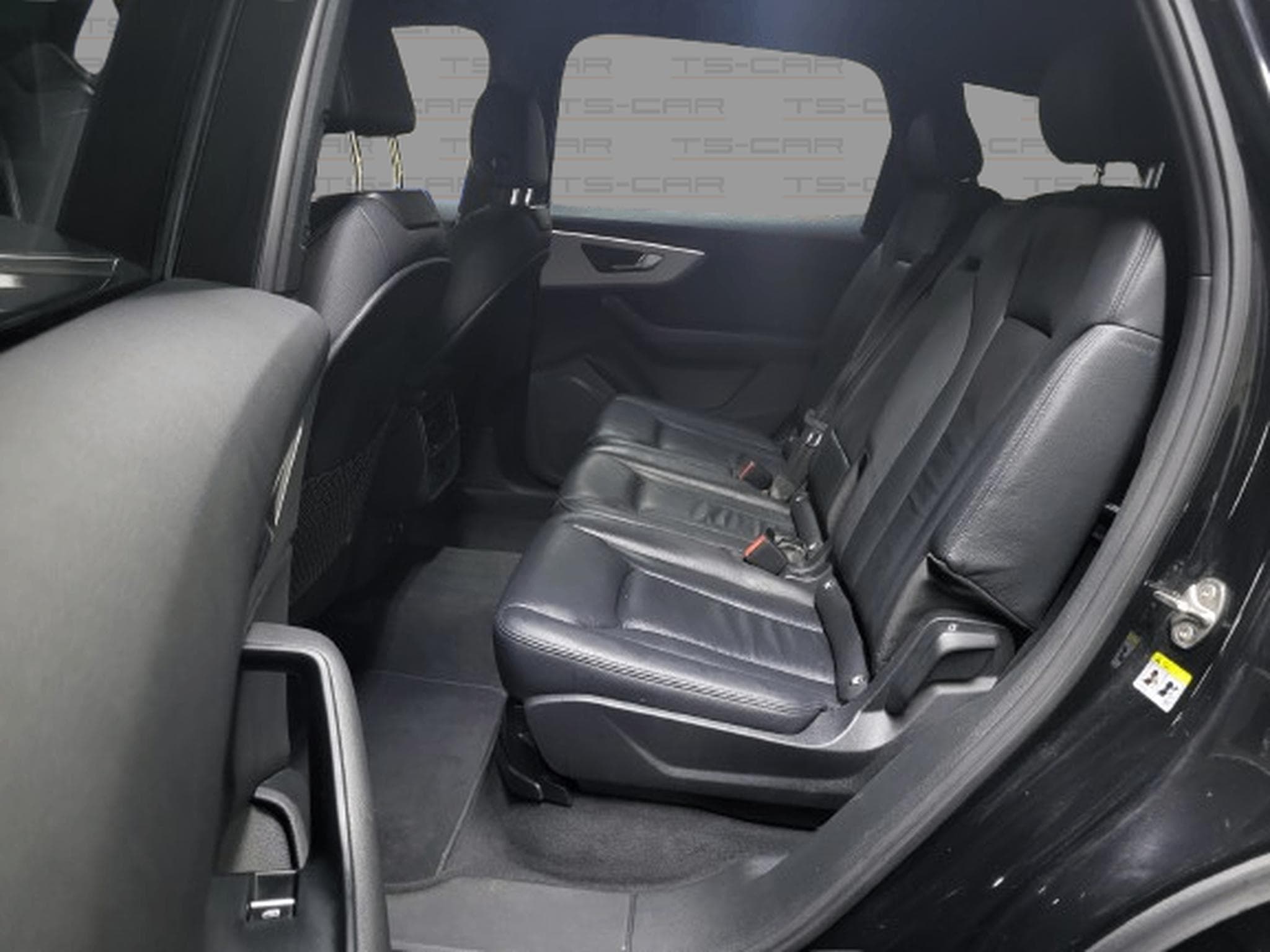 Audi Q7 55 TFSI e S line Quattro Tiptronic (2021) - Photo 9