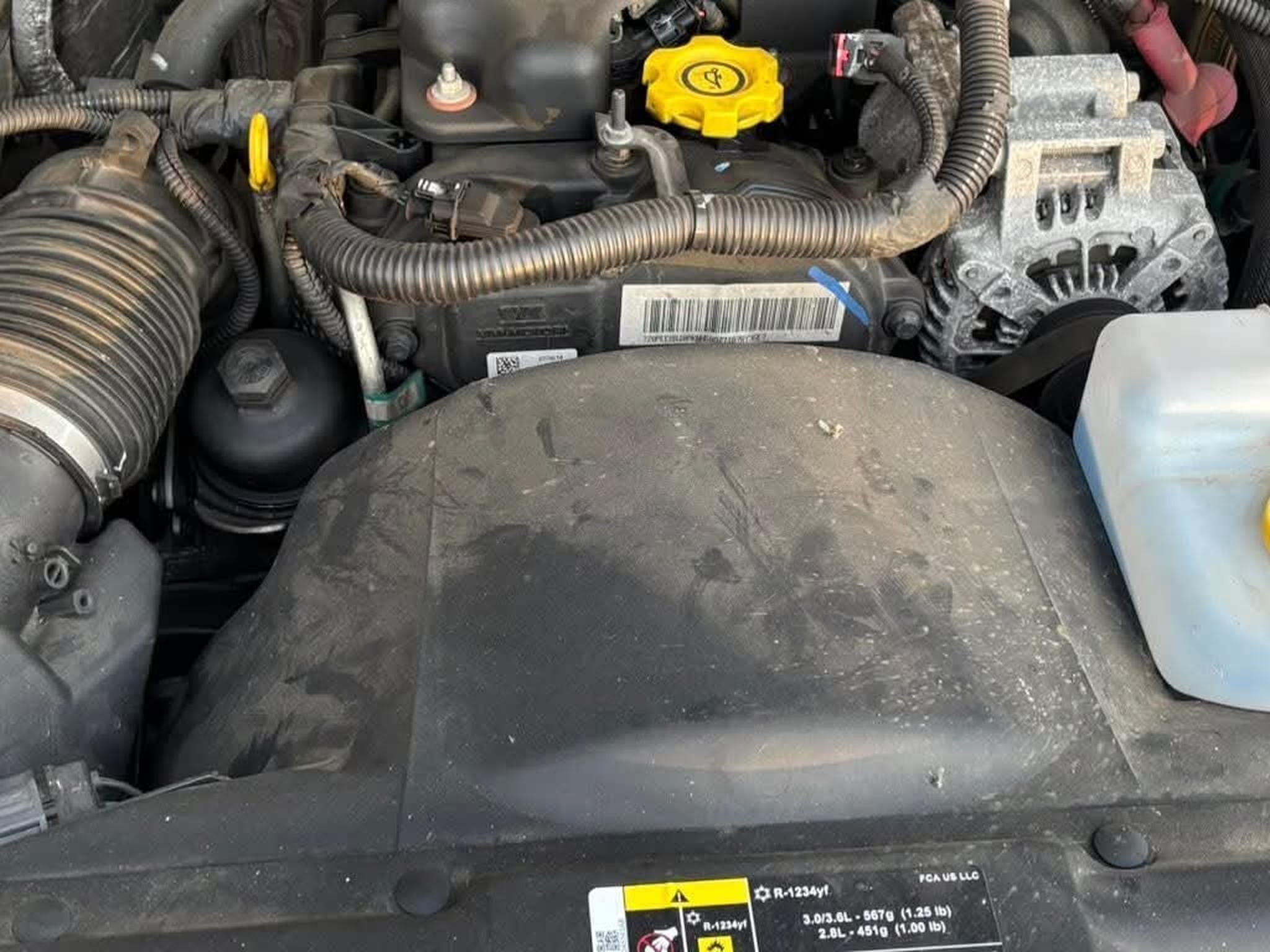 Jeep Wrangler Sahara (2017) - Foto 6