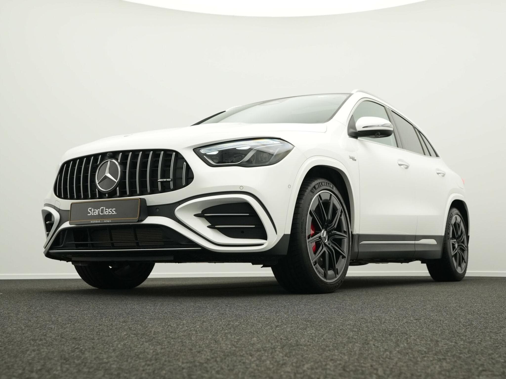 Mercedes GLA 45 AMG S 4MATIC Multi+Pano+360°+Burm+20" (2025) - Foto 10