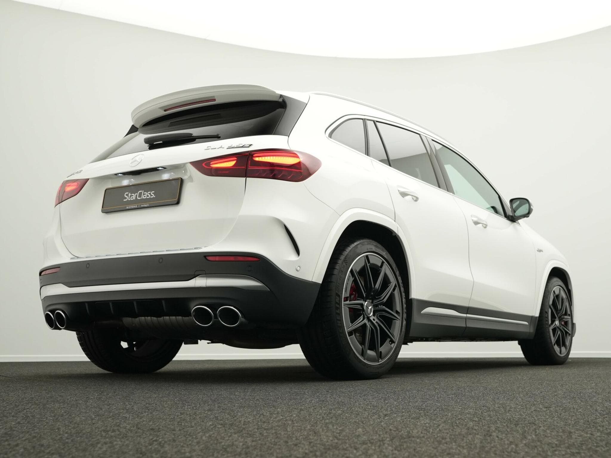 Mercedes GLA 45 AMG S 4MATIC Multi+Pano+360°+Burm+20" (2025) - Foto 11