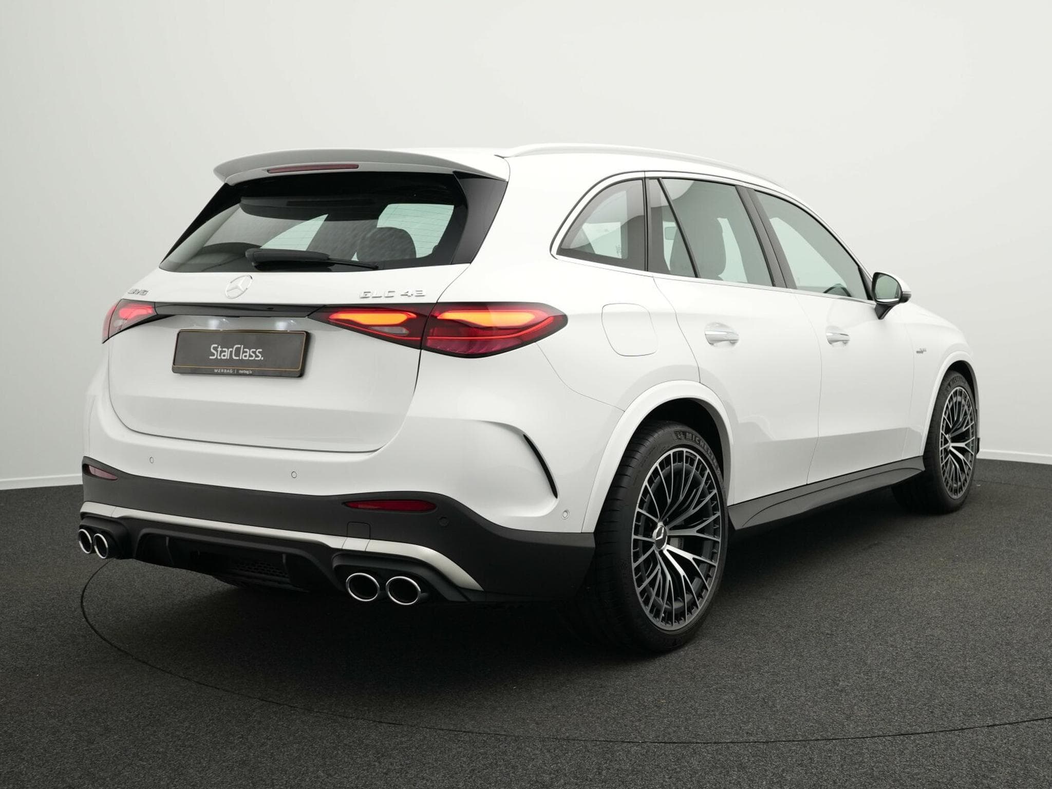 Mercedes GLC 43 AMG 4MATIC Digital+Pano+AHK+Burm (2025) - Foto 3