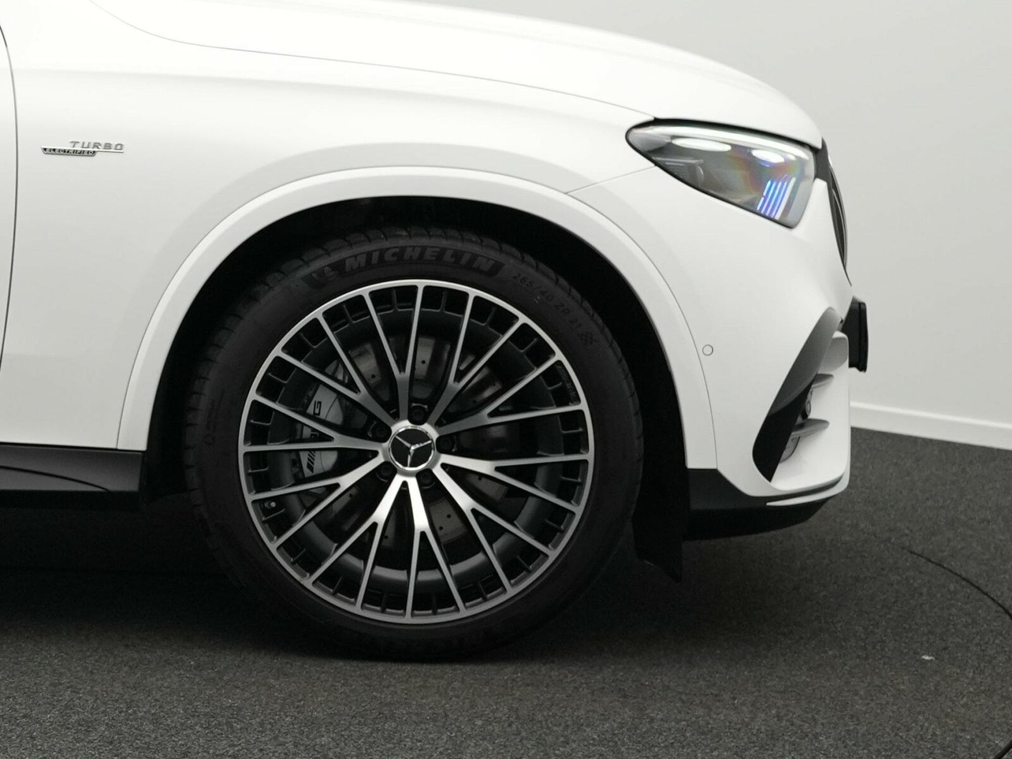 Mercedes GLC 43 AMG 4MATIC Digital+Pano+AHK+Burm (2025) - Foto 8