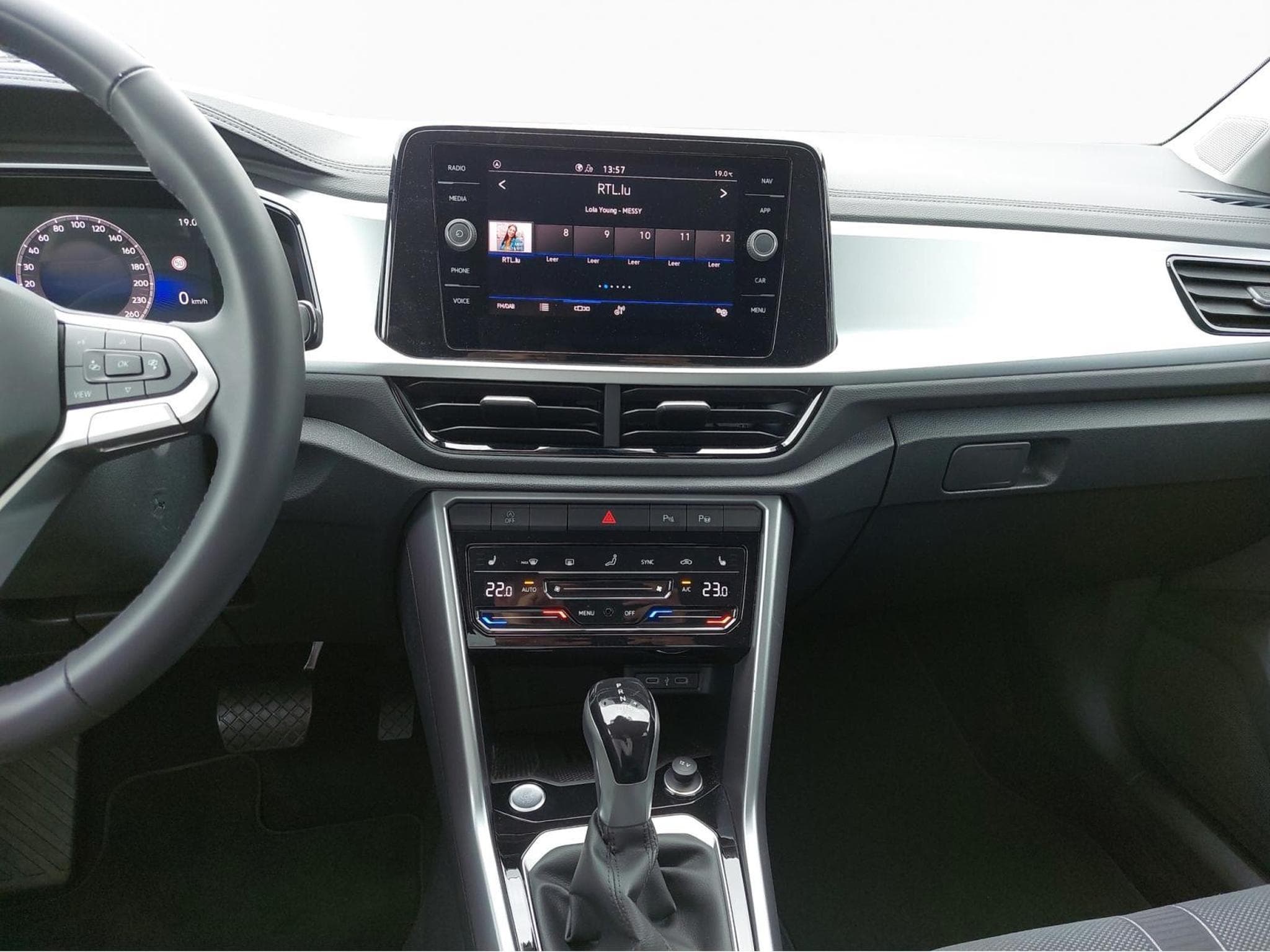 VW T-Roc Life (2025) - Foto 11