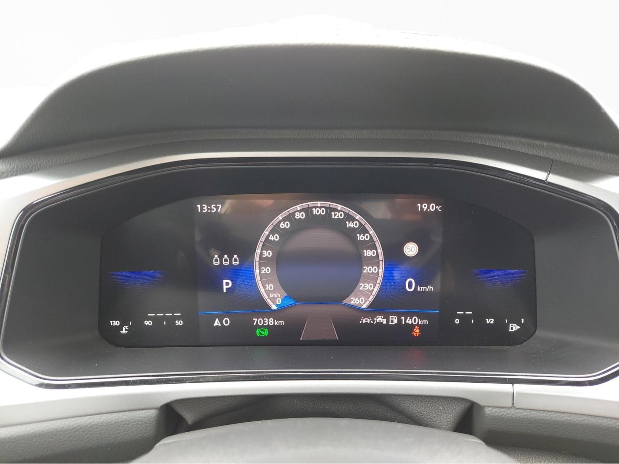 VW T-Roc Life (2025) - Foto 9