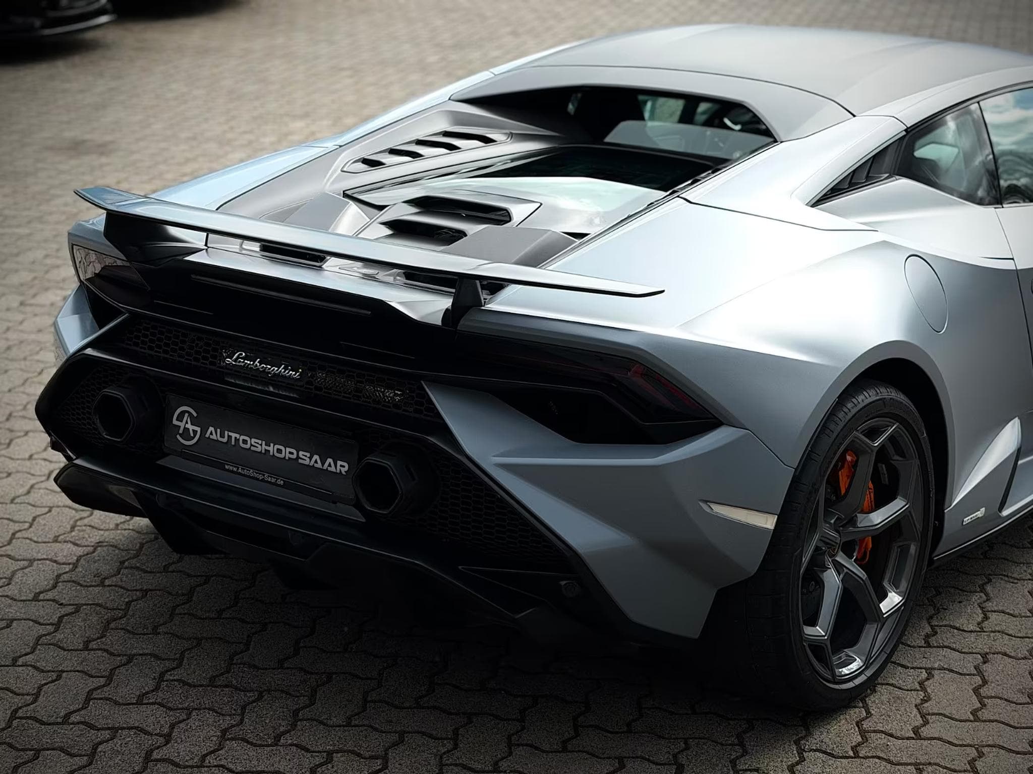 Lamborghini Huracán Tecnica (2024) - Photo 2