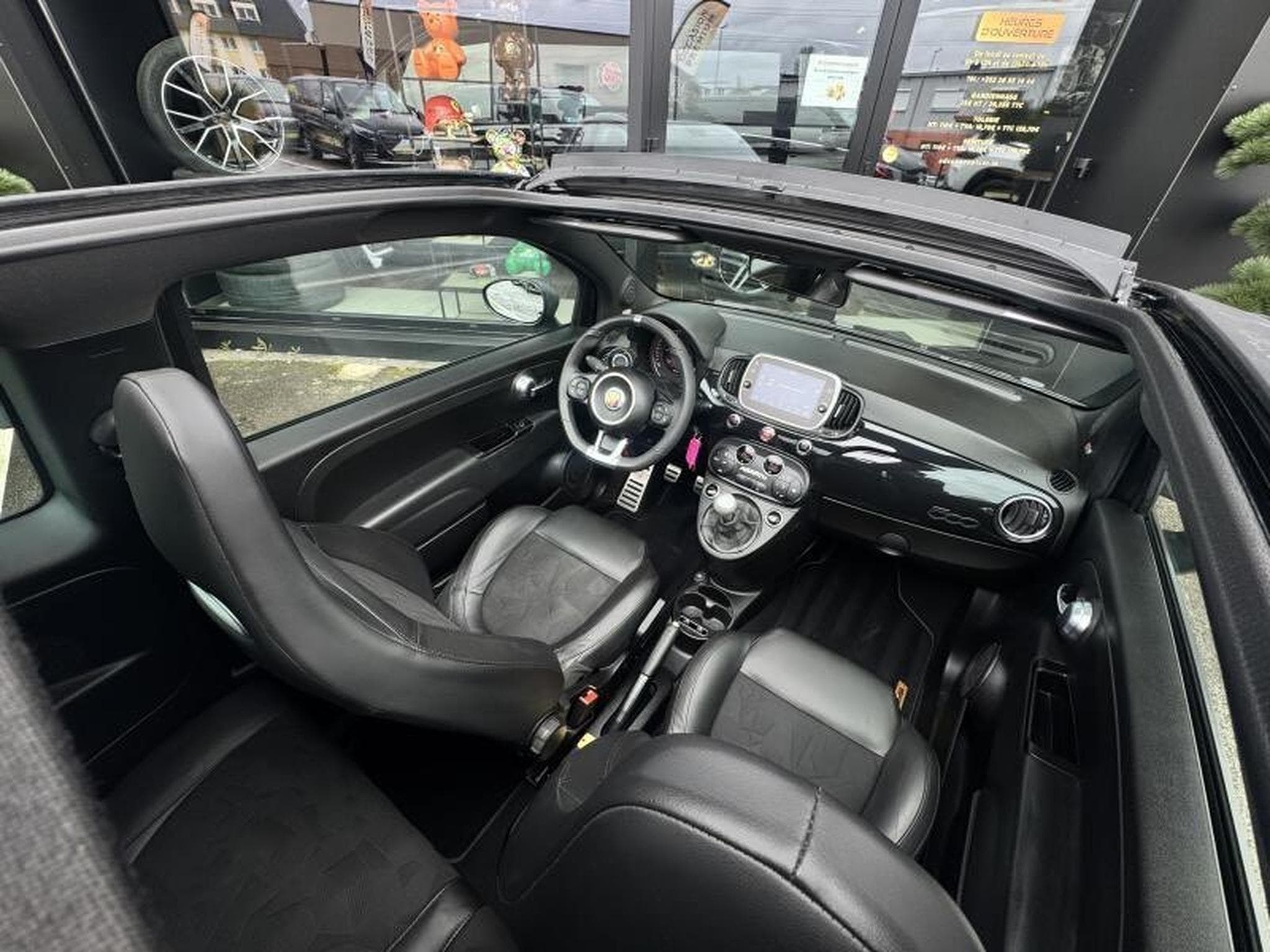 Abarth 500 595 Scorpione oro (2020) - Photo 9