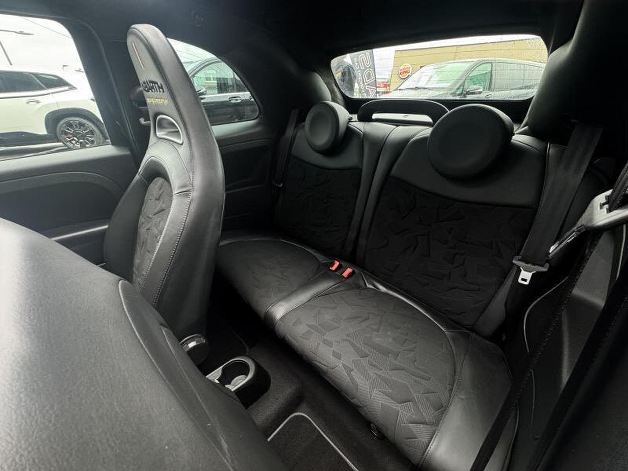 Abarth 500 595 Scorpione oro (2020) - Photo 12