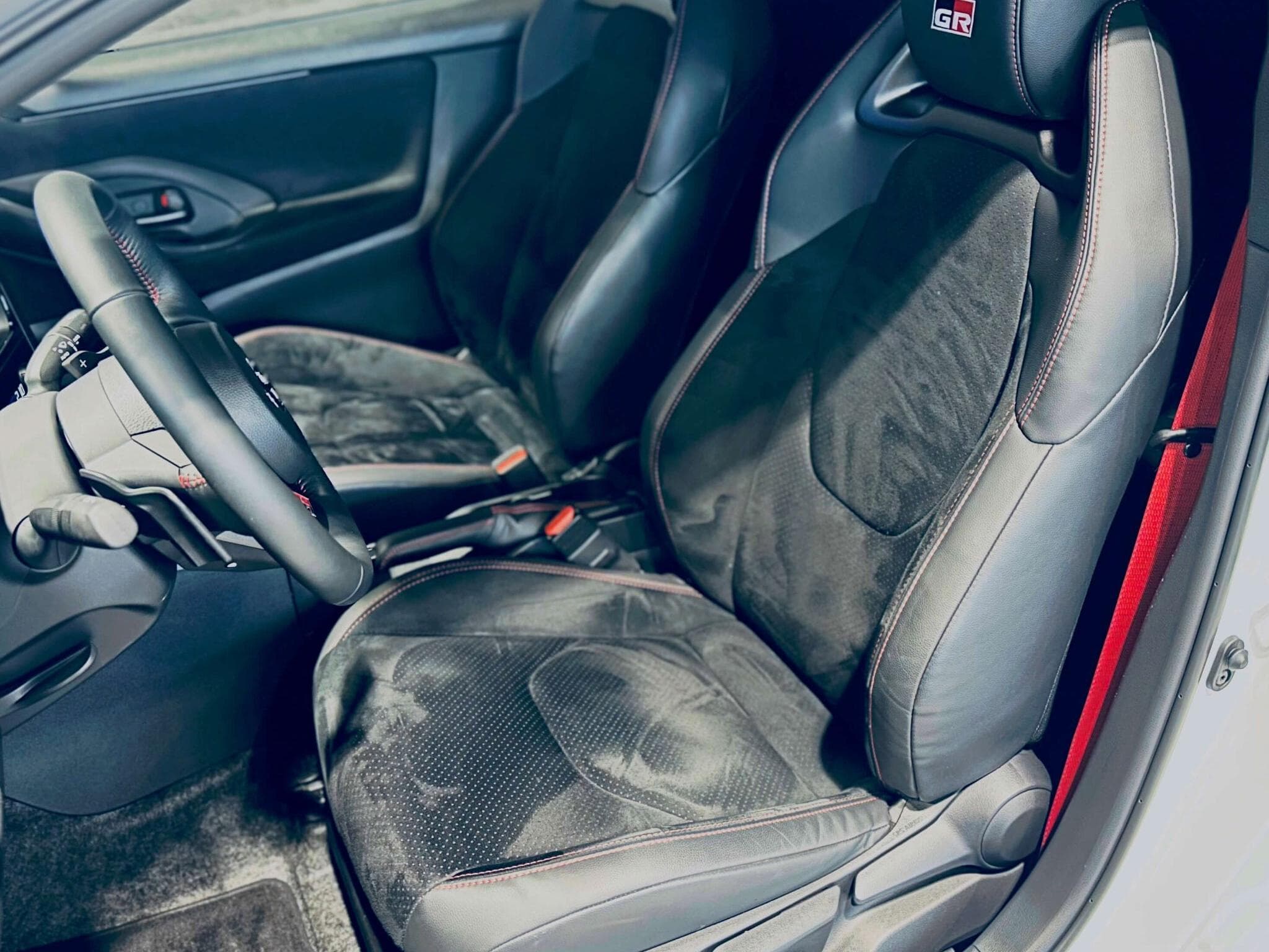 Toyota Yaris GR YARIS GR AWD MY25 BVA (2024) - Photo 8
