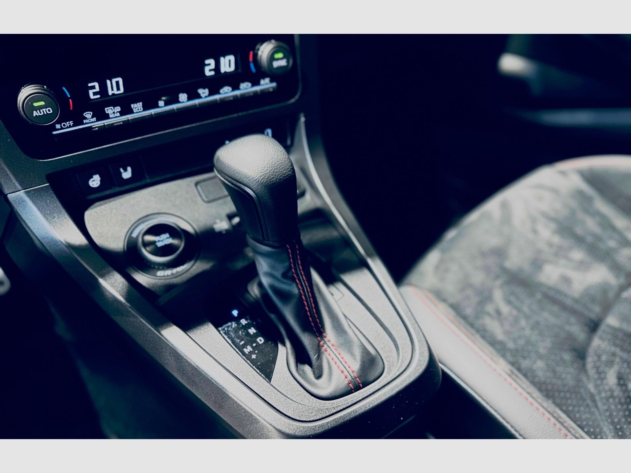 Toyota Yaris GR YARIS GR AWD MY25 BVA (2024) - Photo 11