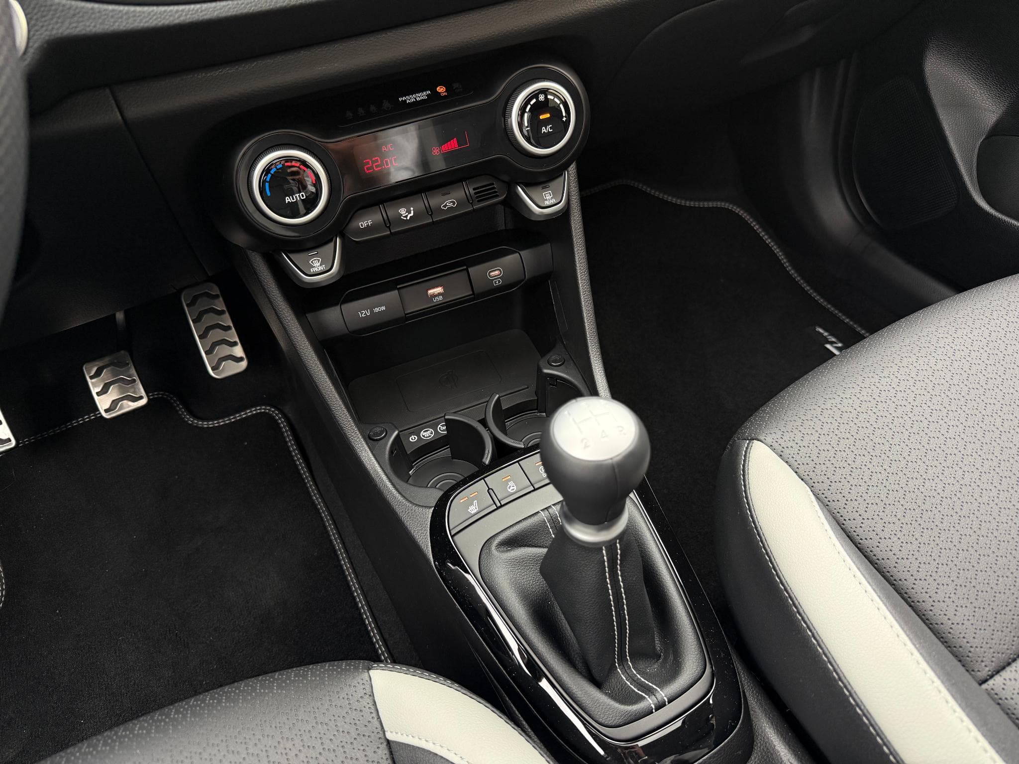 Kia Picanto GT Line 1.0 GDI ISG 68 MT (2026) - Foto 9