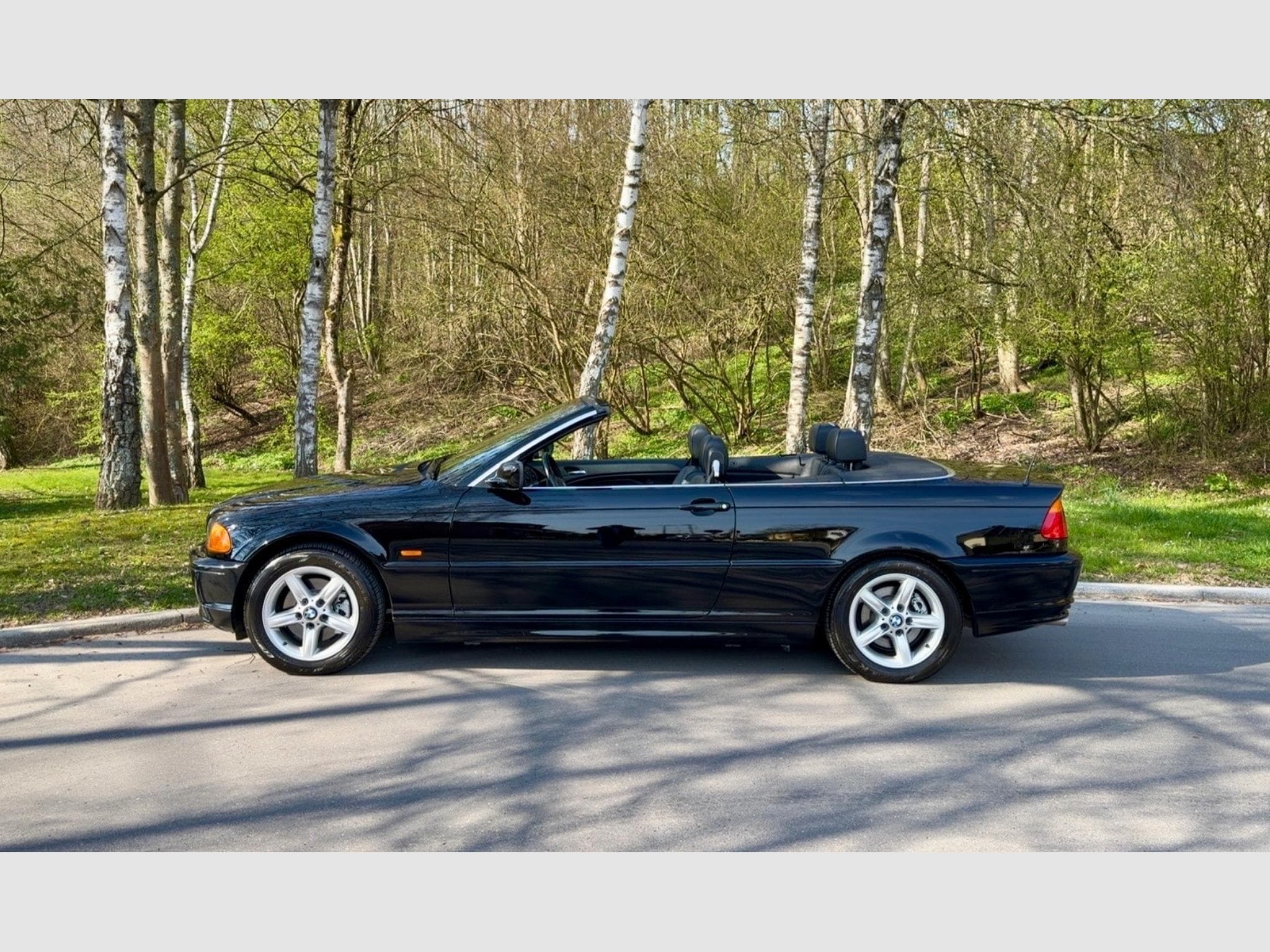 BMW 320 Cabriolet (2002) - Photo 2