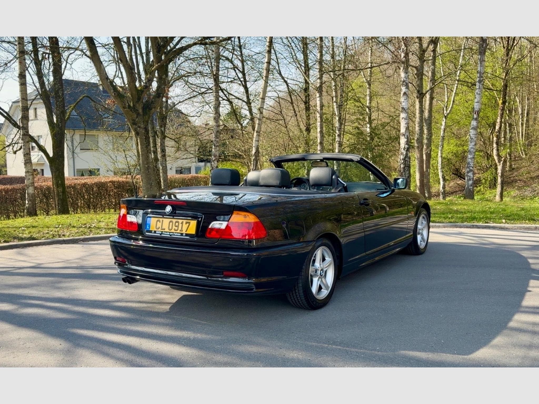 BMW 320 Cabriolet (2002) - Photo 4