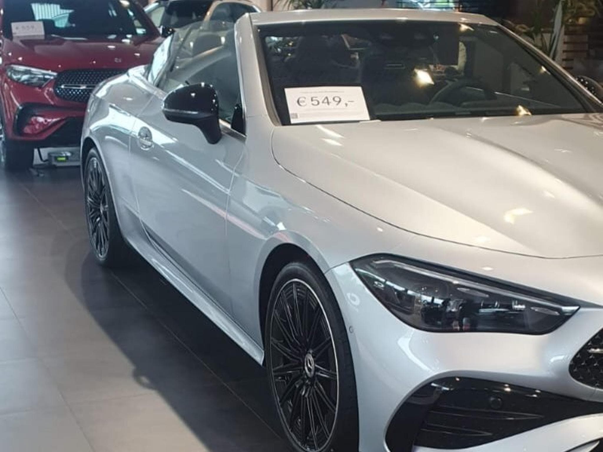 Mercedes CLE 200 AMG Line (2024) - Photo 2