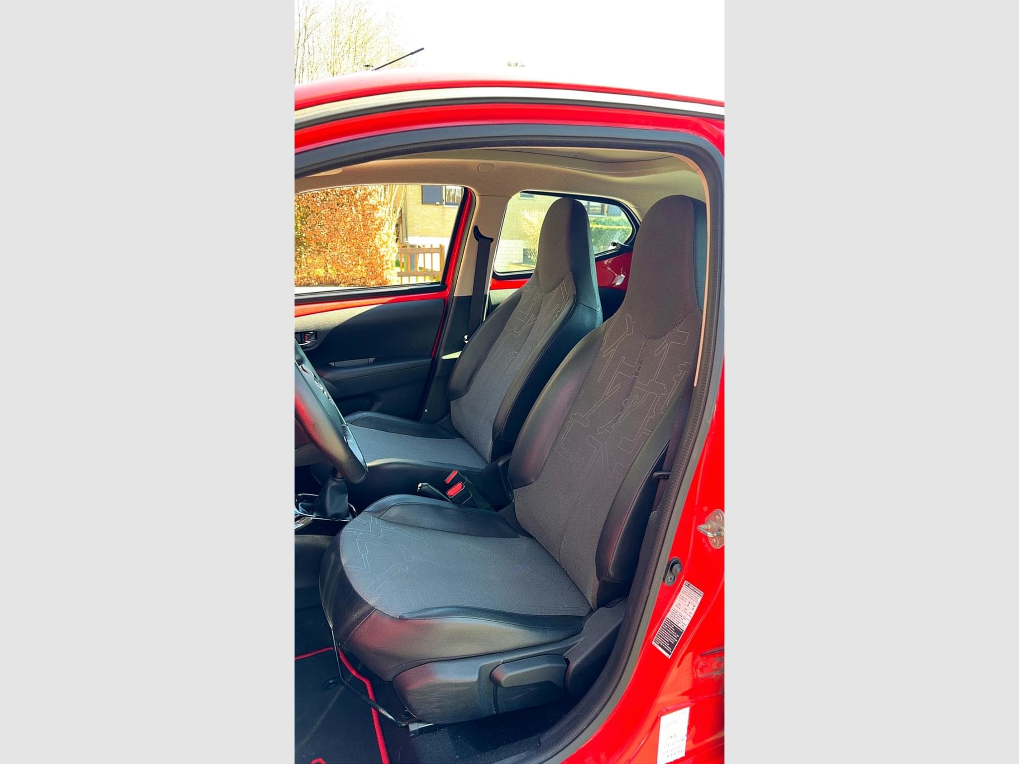 Toyota Aygo (2016) - Photo 8