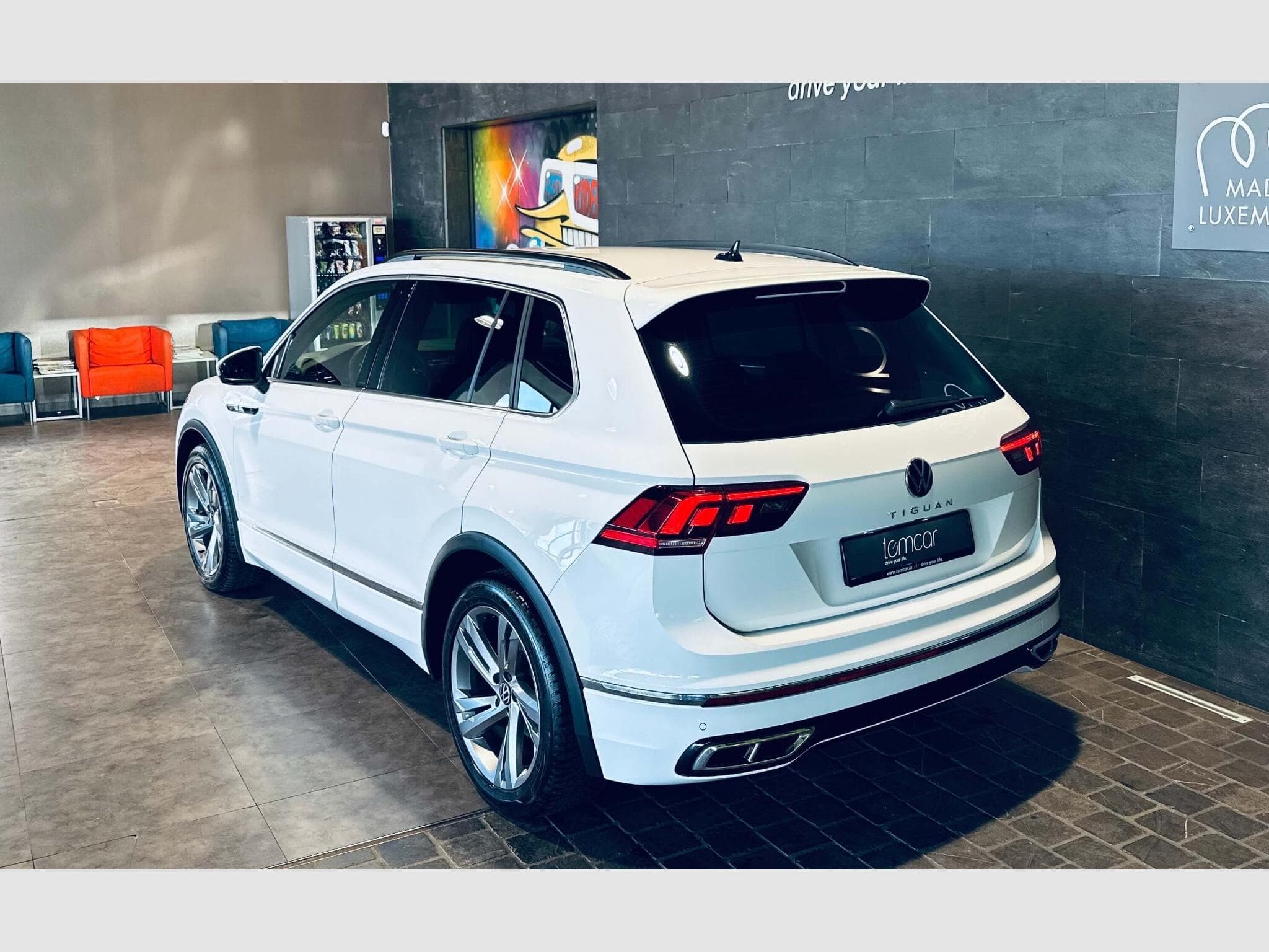 VW Tiguan TIGUAN R-LINE TDI DSG (2023) - Photo 5