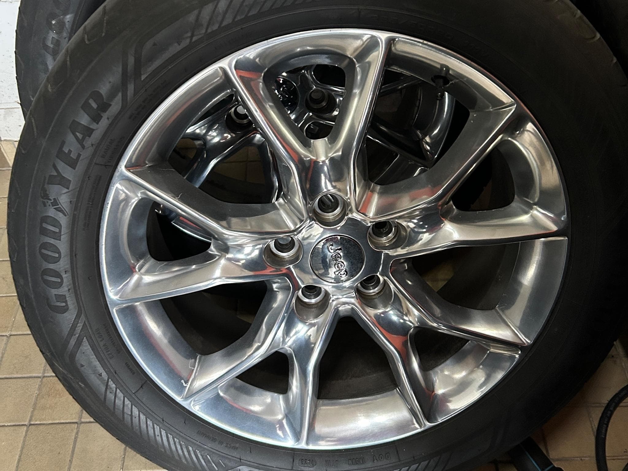 Jeep Grand Cherokee Sumit (2016) - Photo 7