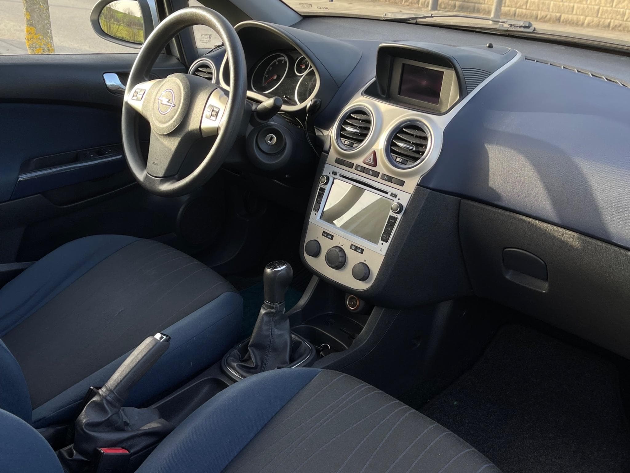 Opel Corsa (2007) - Foto 3