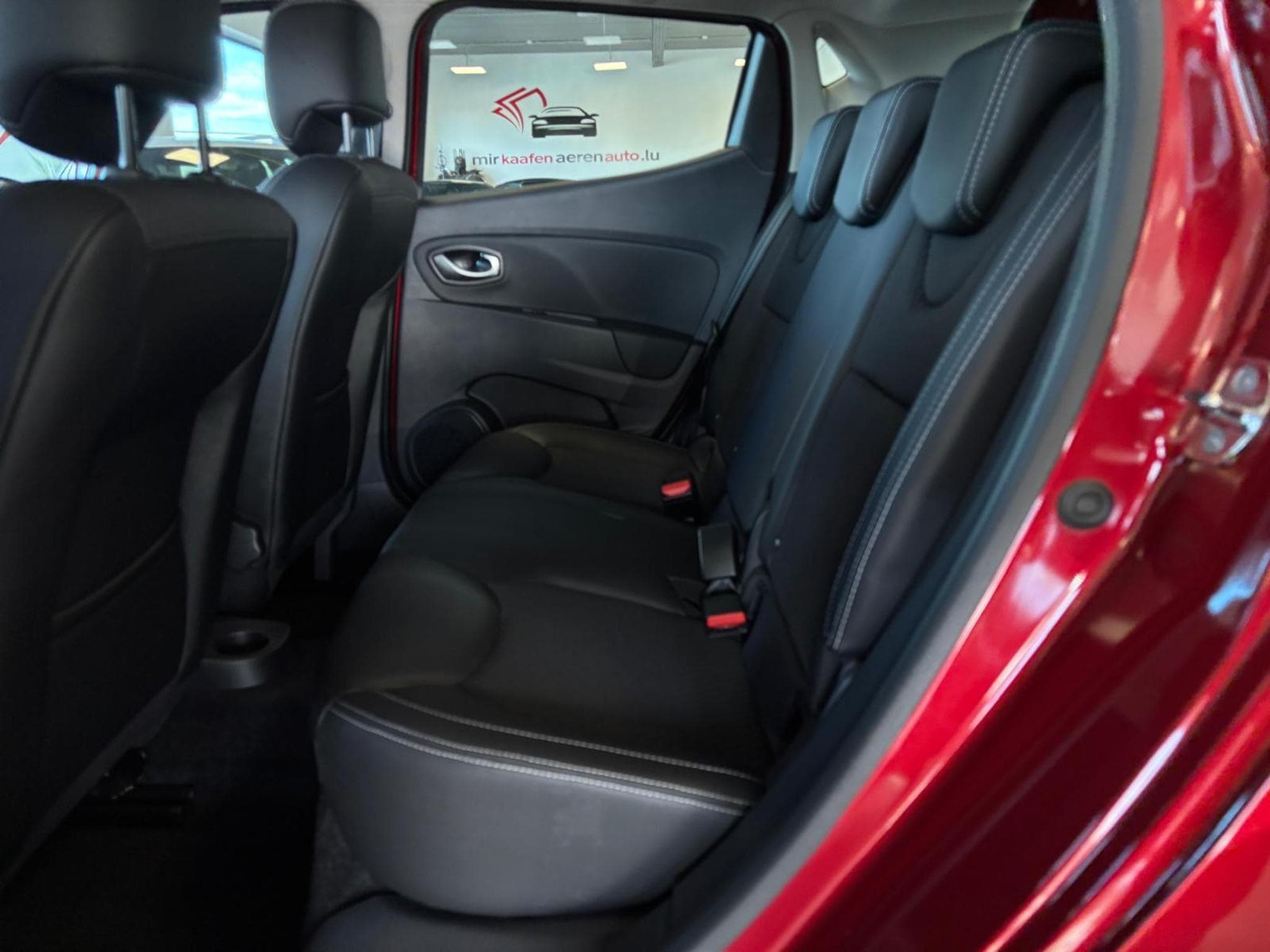 Renault Clio IV Intens (2016) - Photo 11