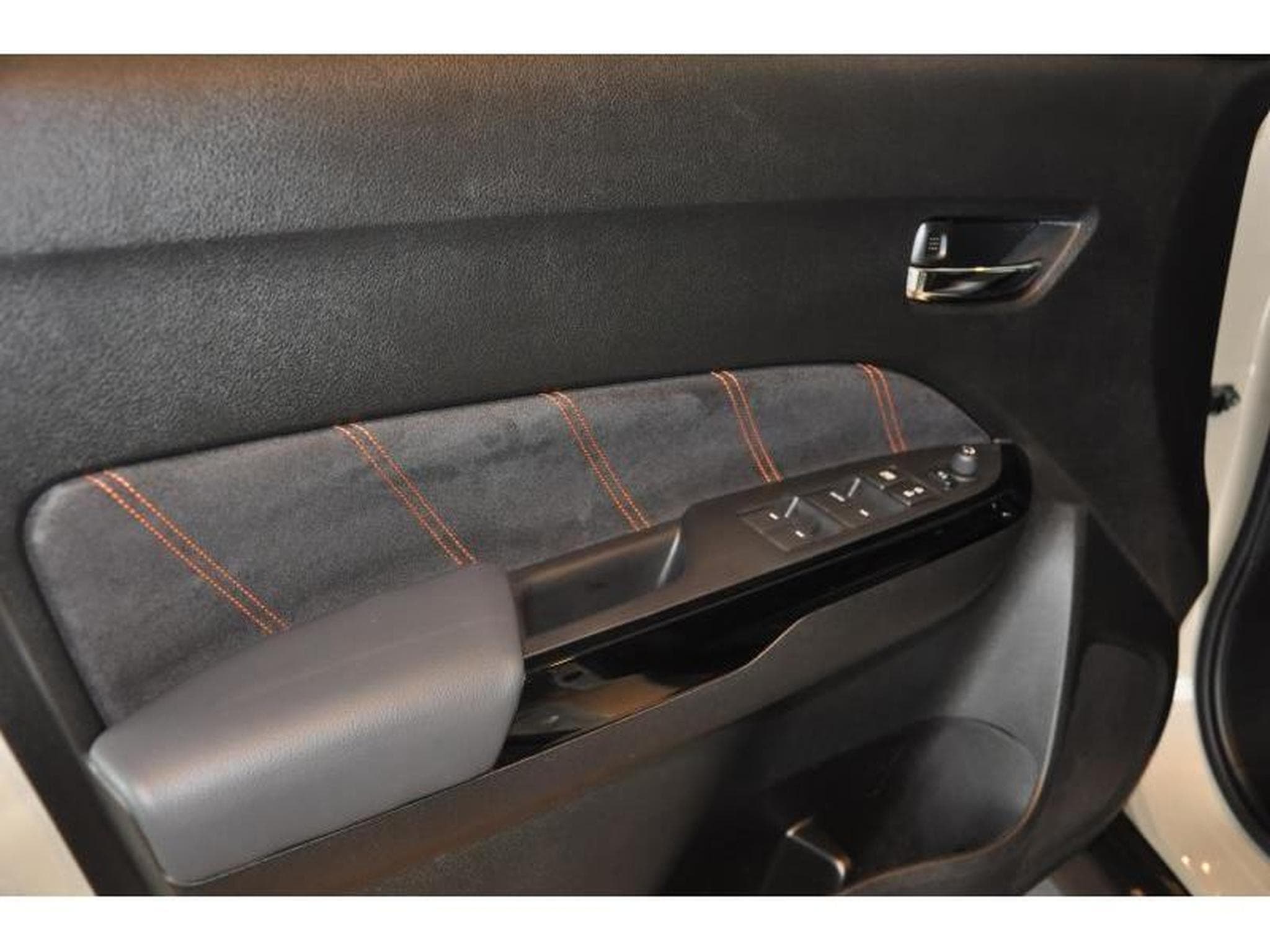 Suzuki Vitara TSUKI AUTO 6 (2026) - Foto 14